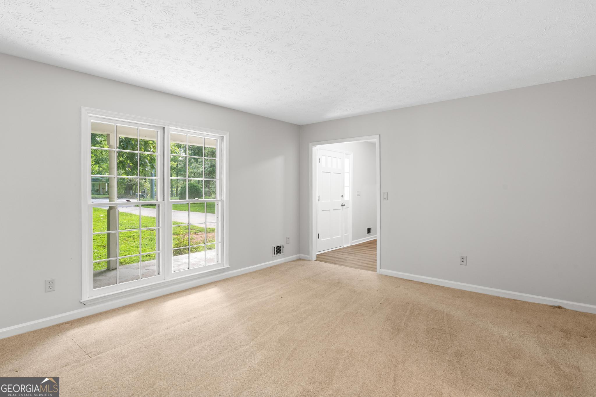 1917 Lake Ridge Court