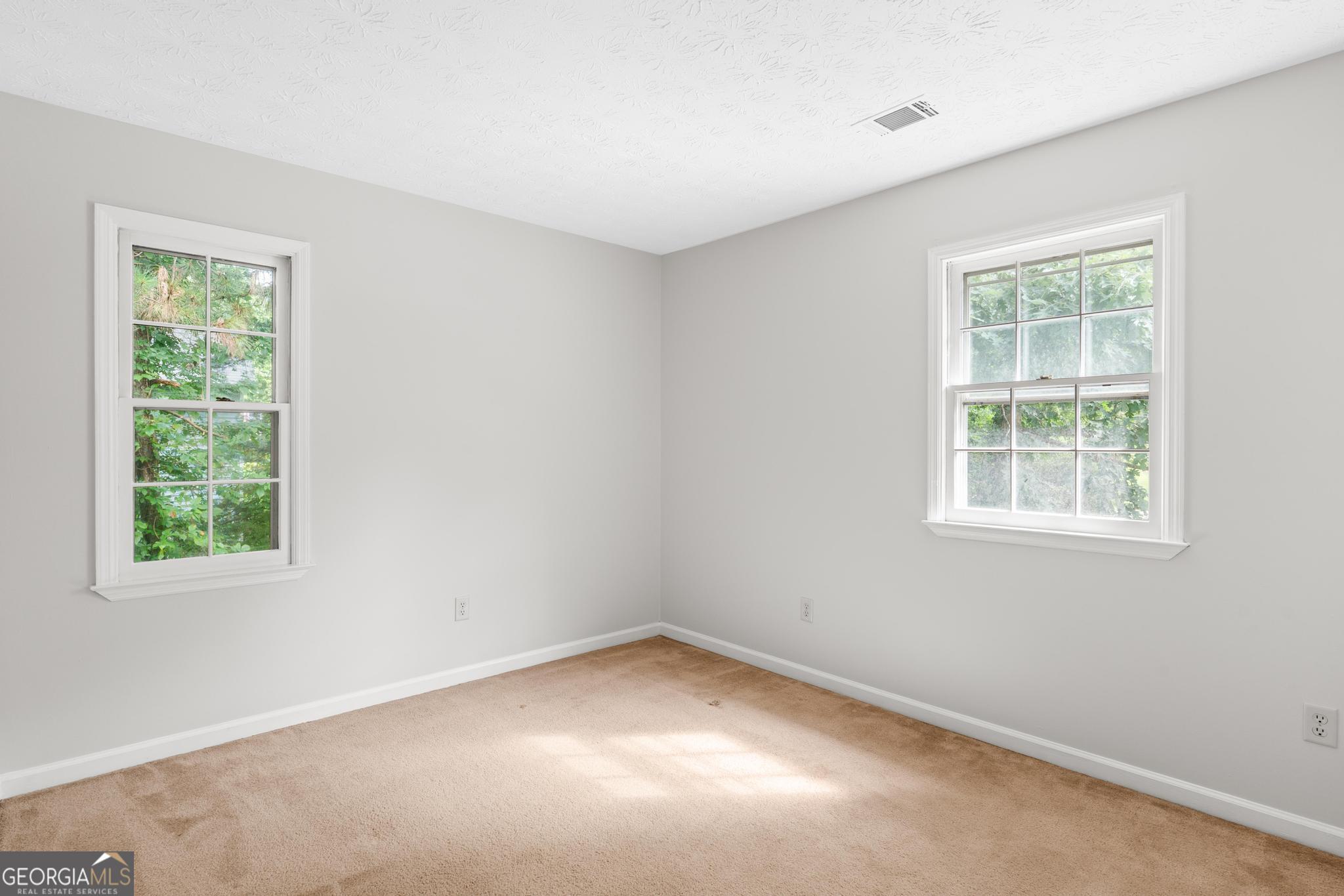 1917 Lake Ridge Court