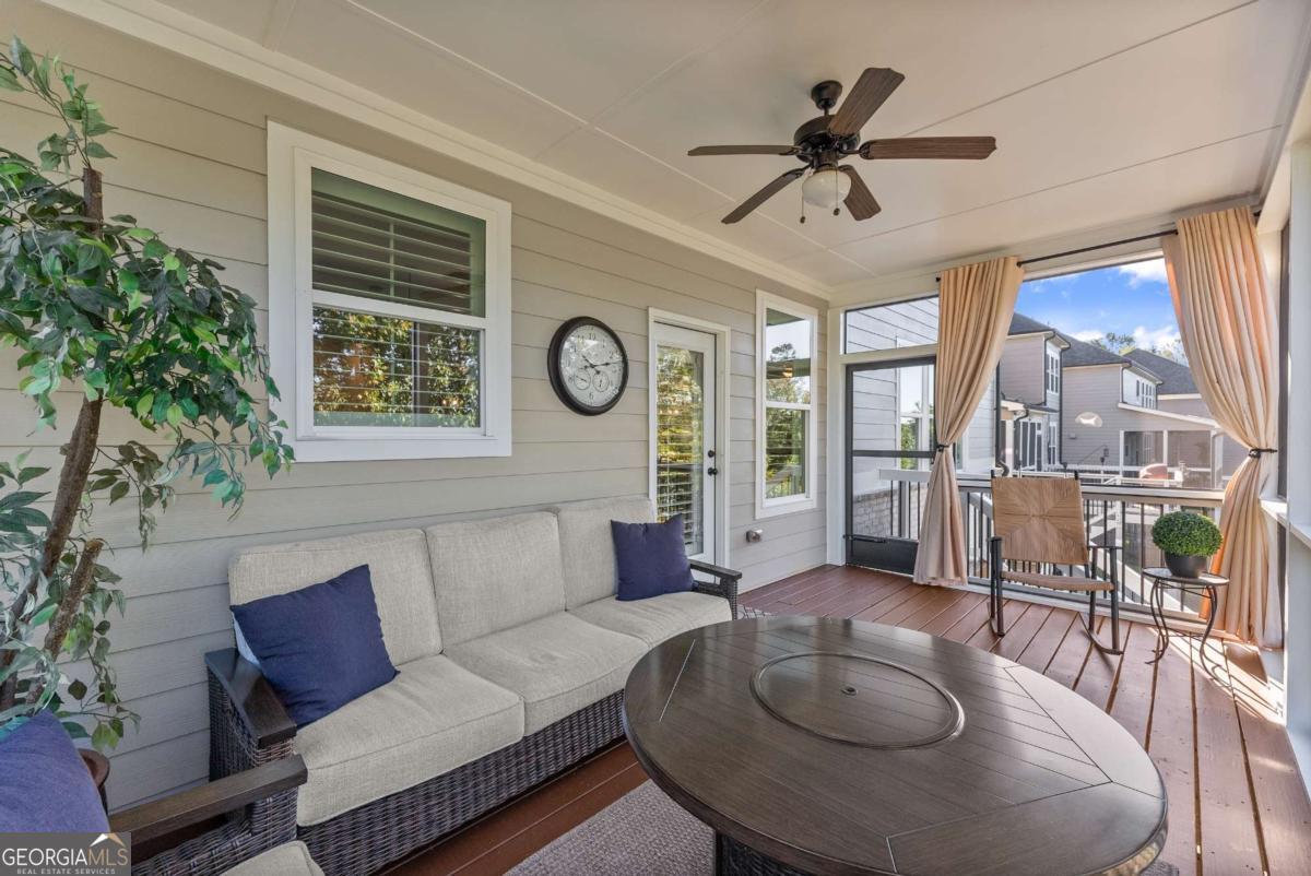 7123 Lake Edge Drive