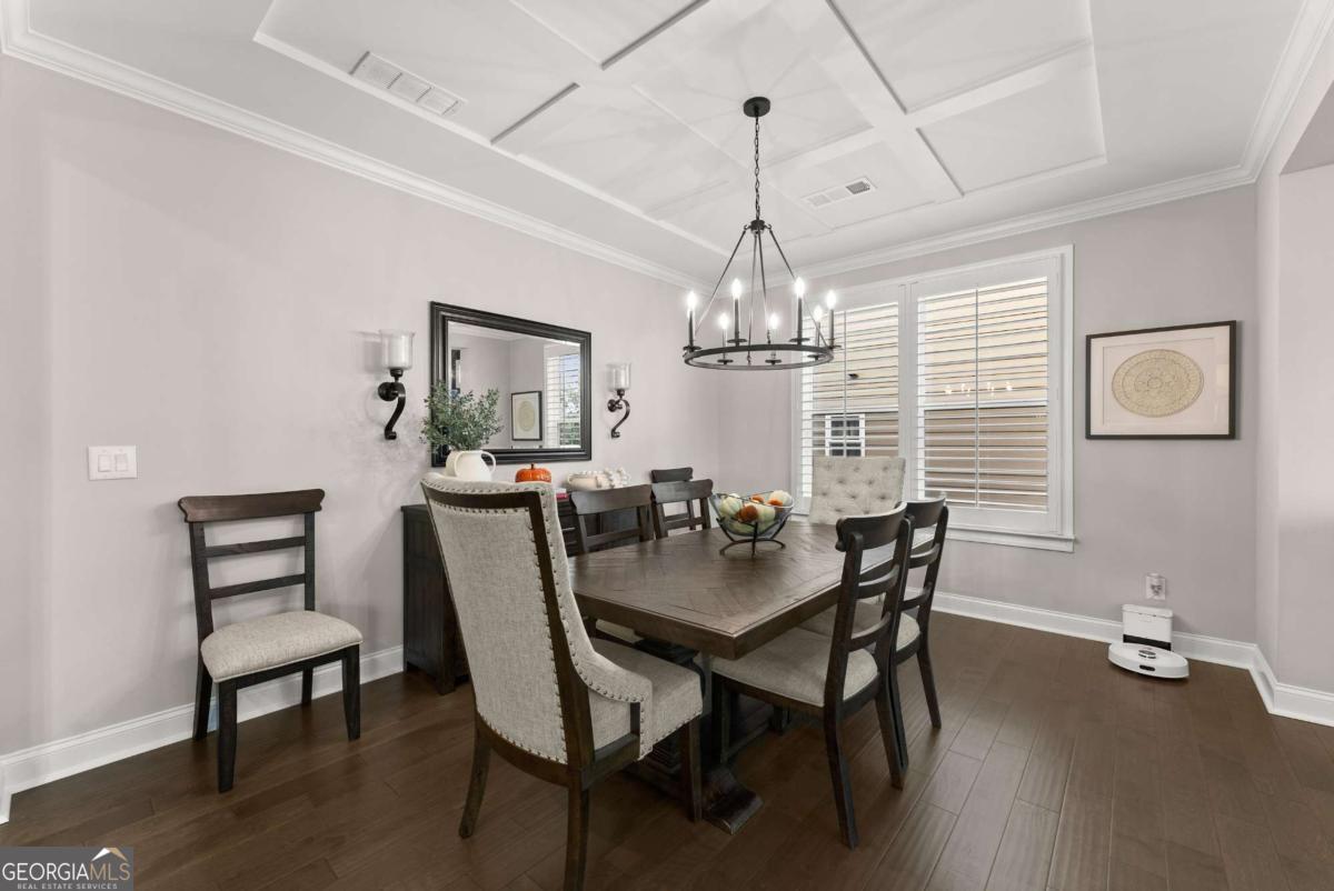 7123 Lake Edge Drive