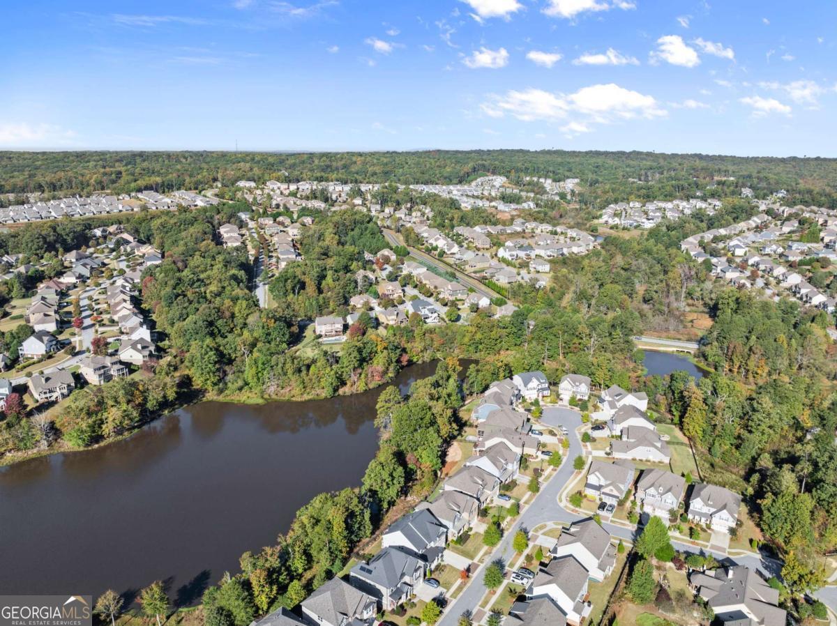 7123 Lake Edge Drive