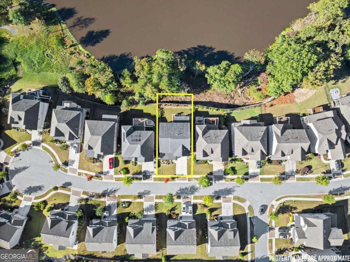 7123 Lake Edge Drive