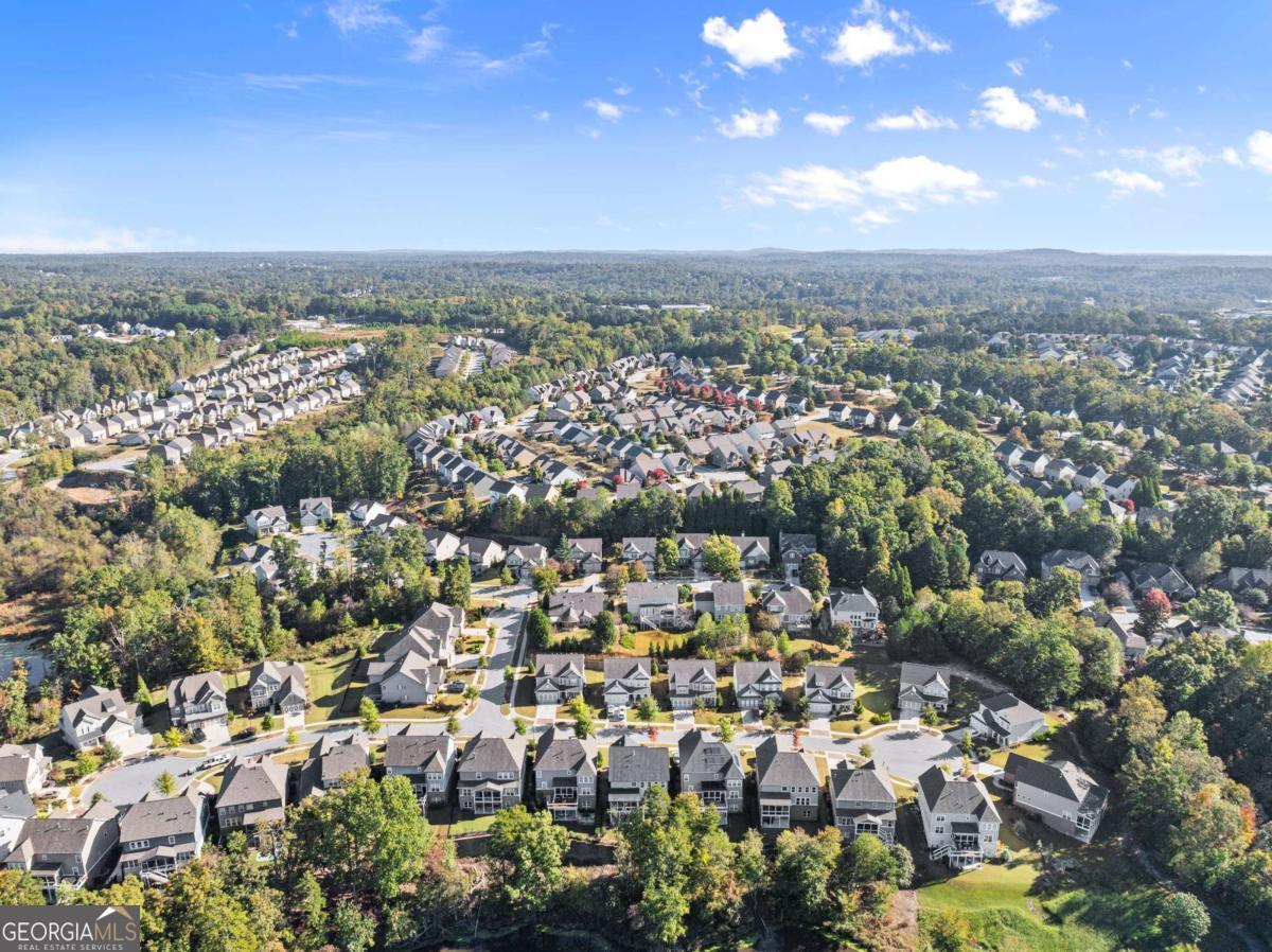 7123 Lake Edge Drive