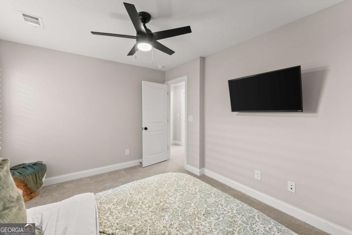 7123 Lake Edge Drive