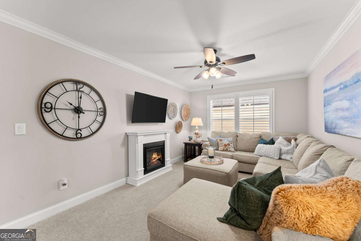 7123 Lake Edge Drive