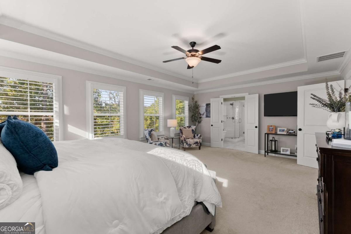 7123 Lake Edge Drive