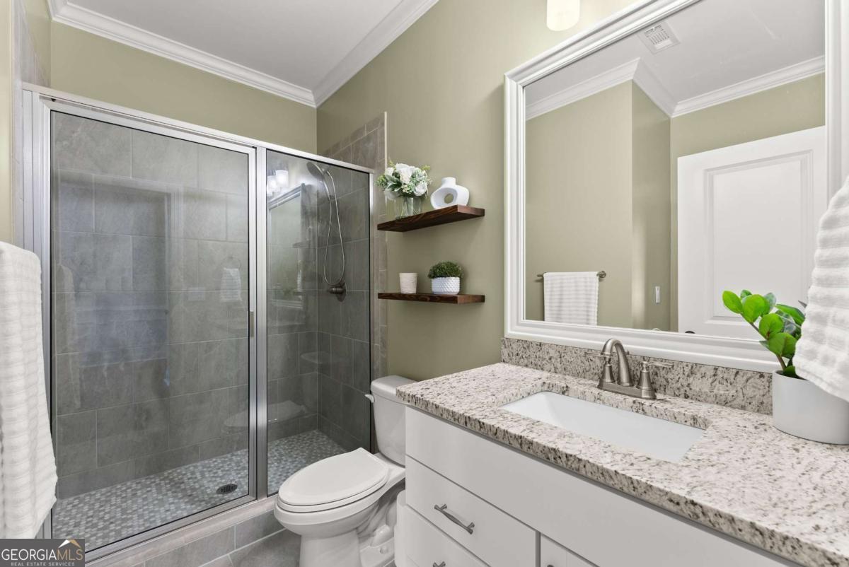 7123 Lake Edge Drive