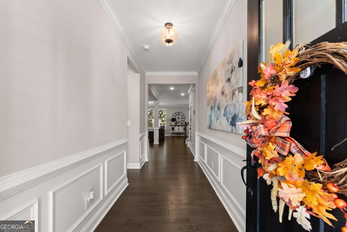 7123 Lake Edge Drive