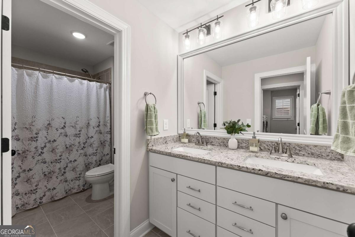 7123 Lake Edge Drive