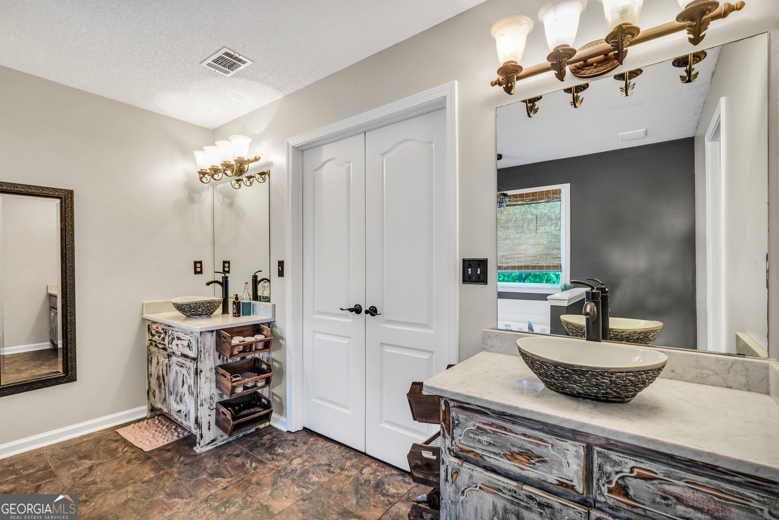 191 Pine Branch Drive, Stockbridge