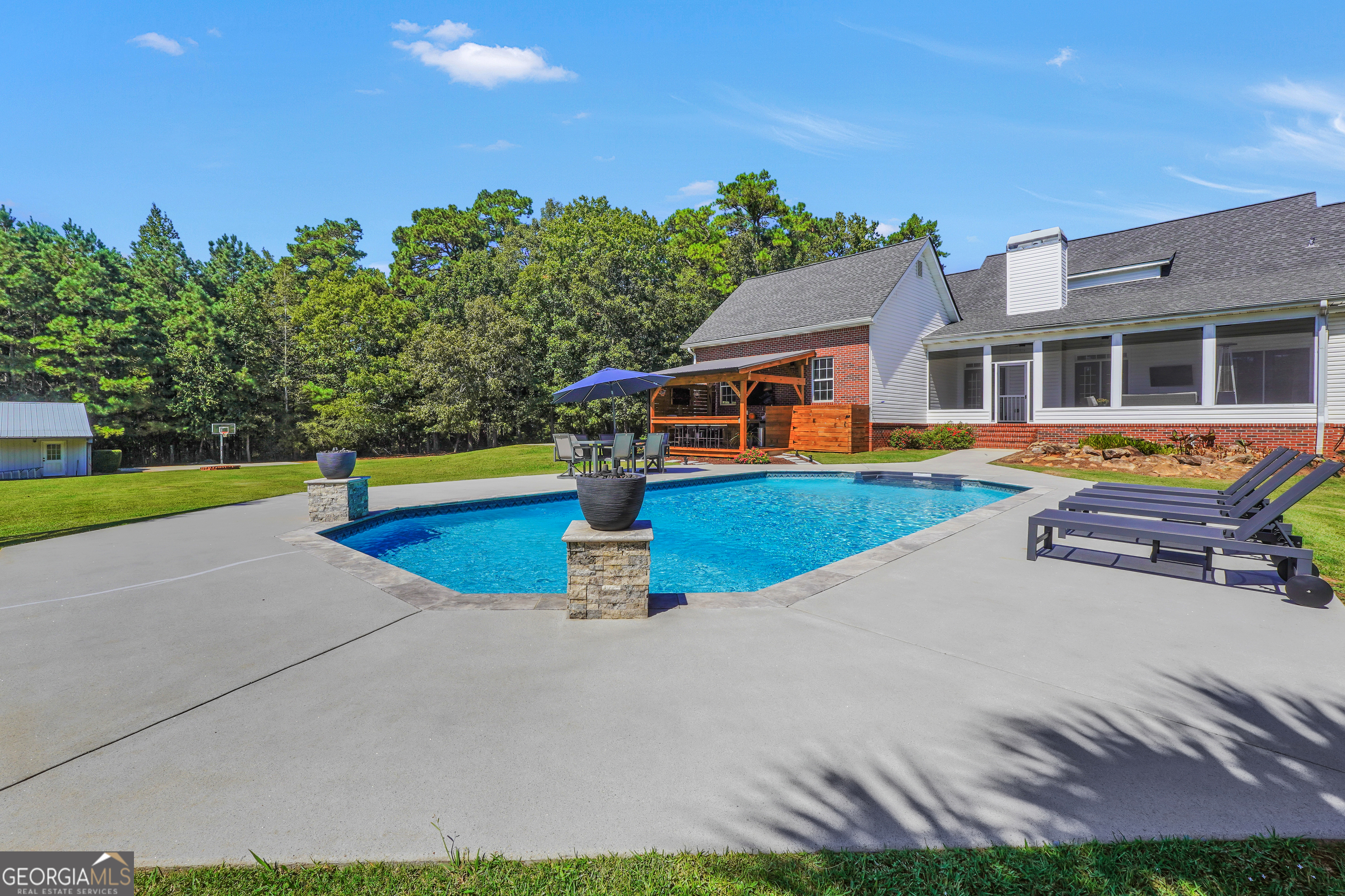 1964 E Lake Road, Mcdonough