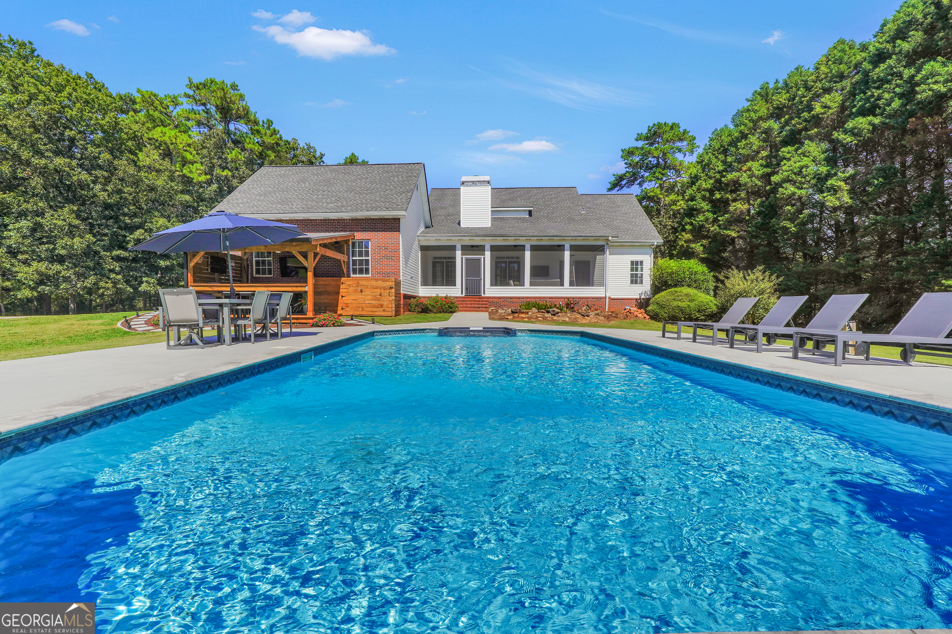 1964 E Lake Road, Mcdonough