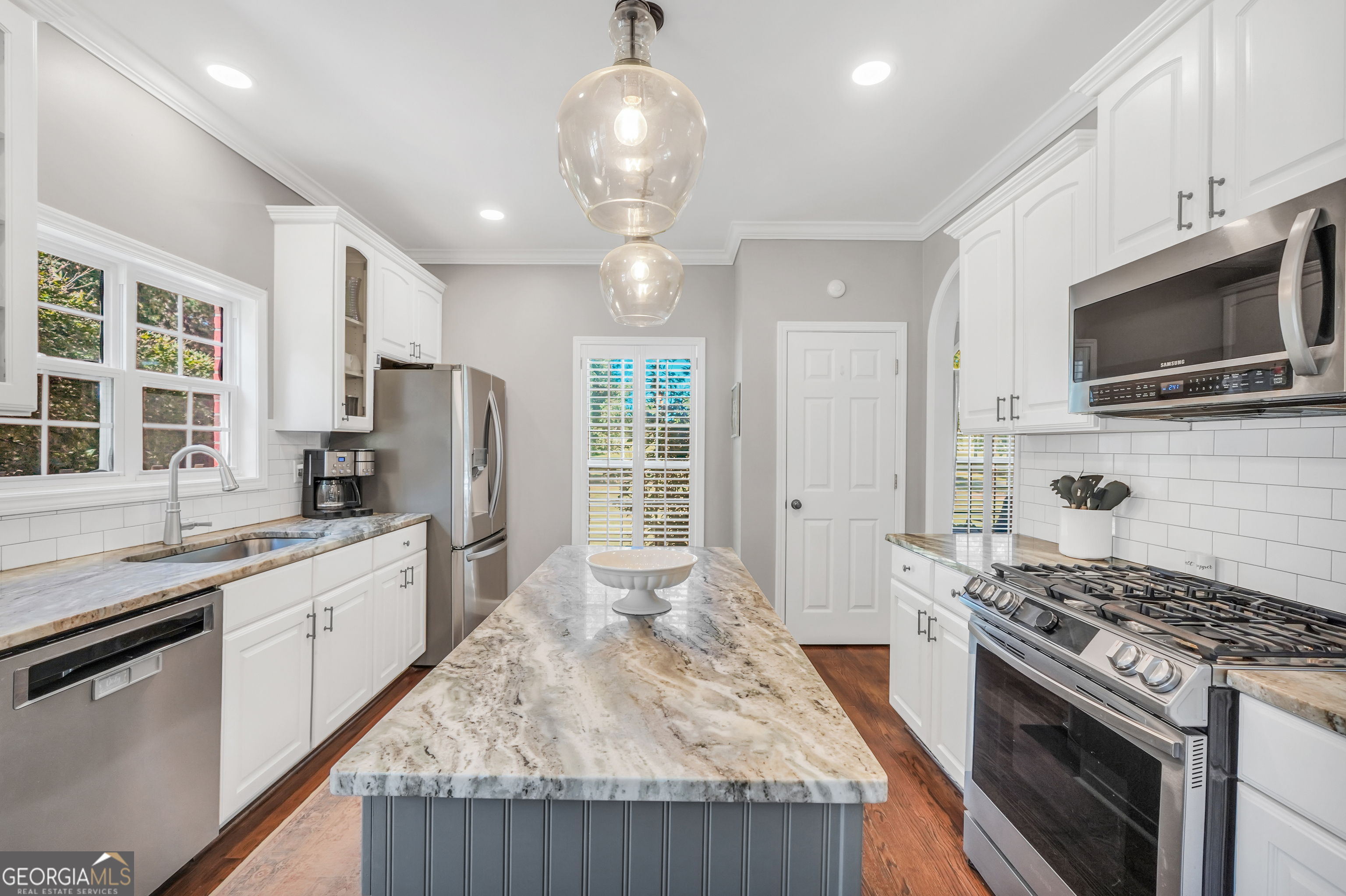 1964 E Lake Road, Mcdonough