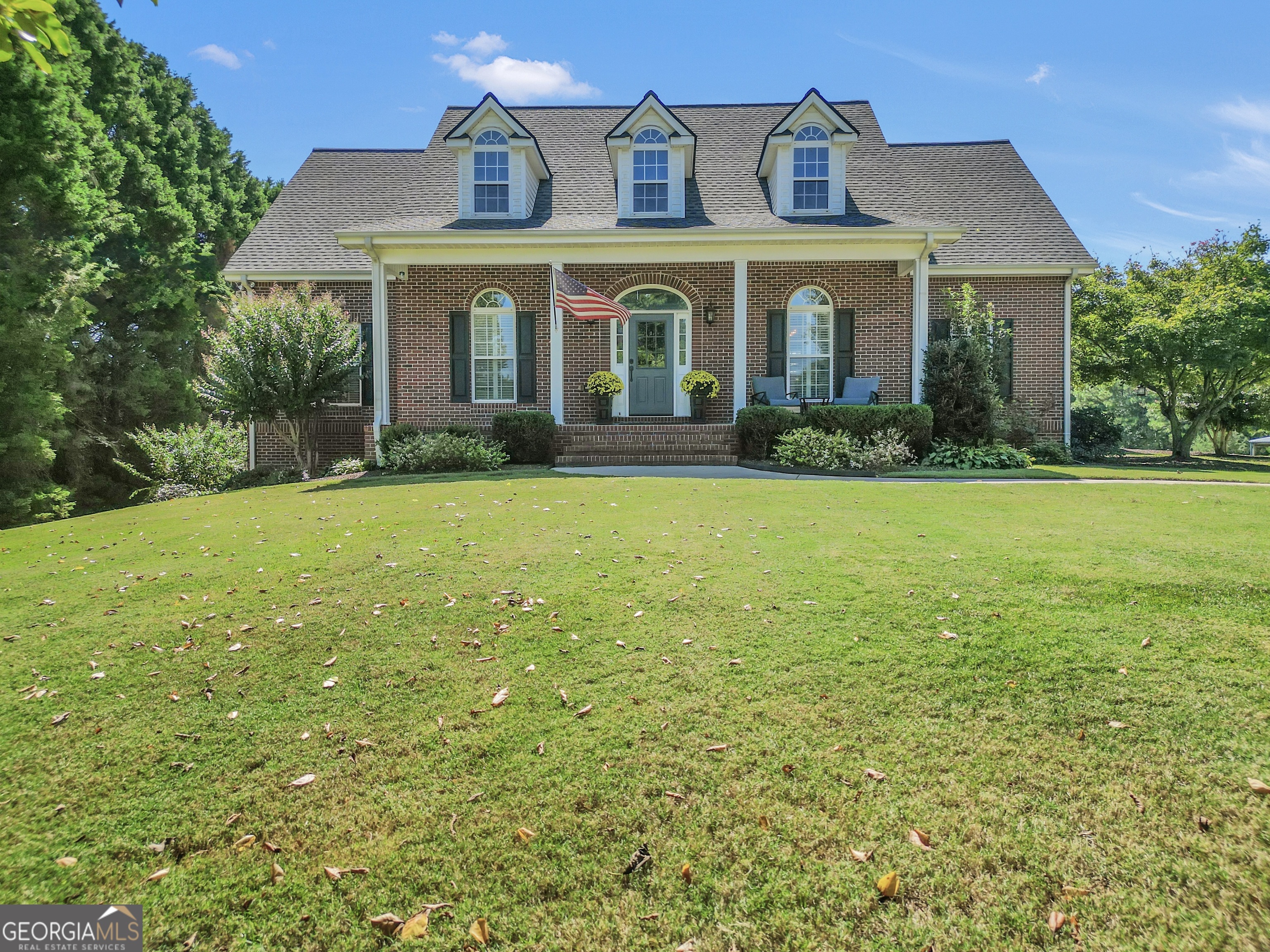 1964 E Lake Road, Mcdonough