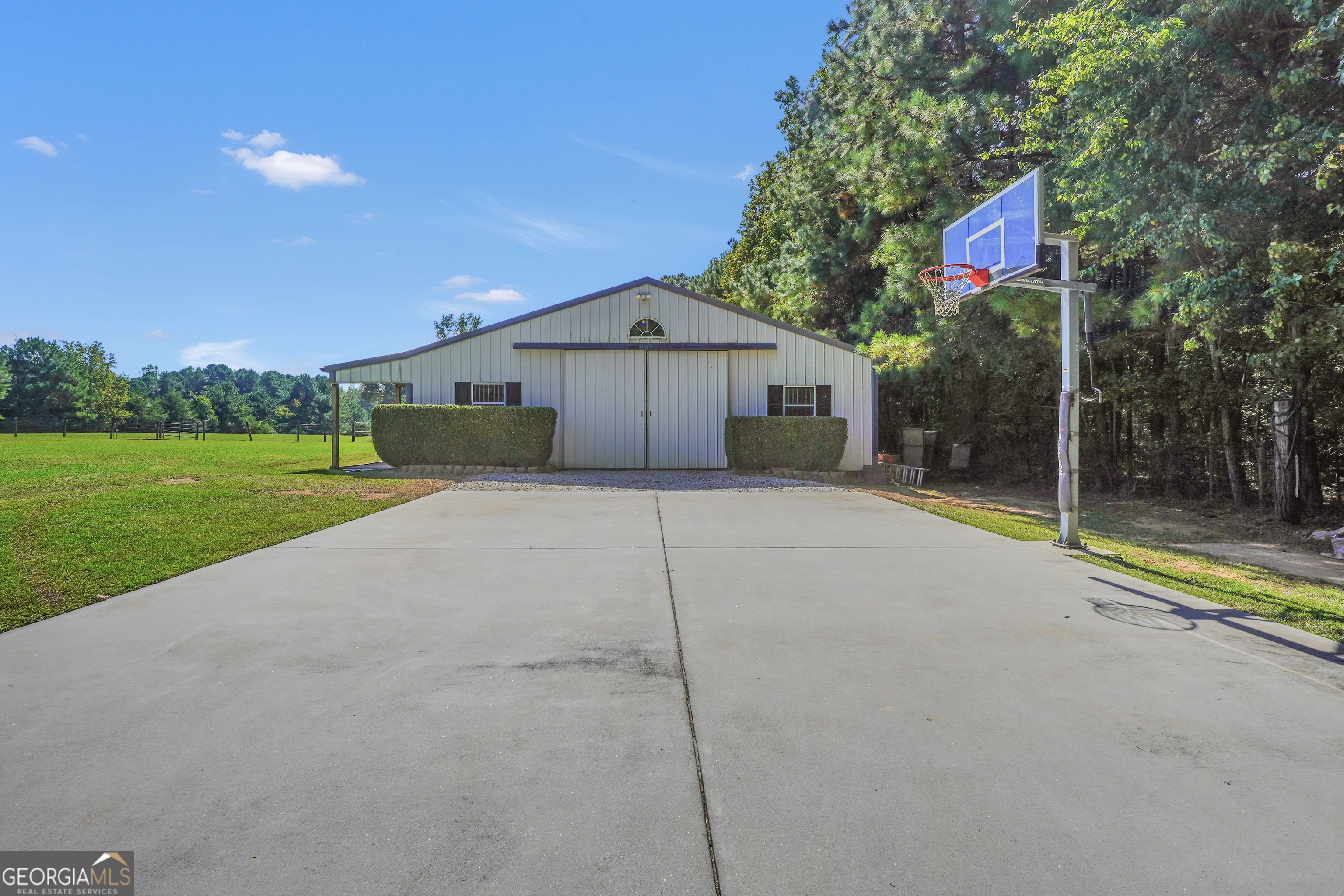 1964 E Lake Road, Mcdonough