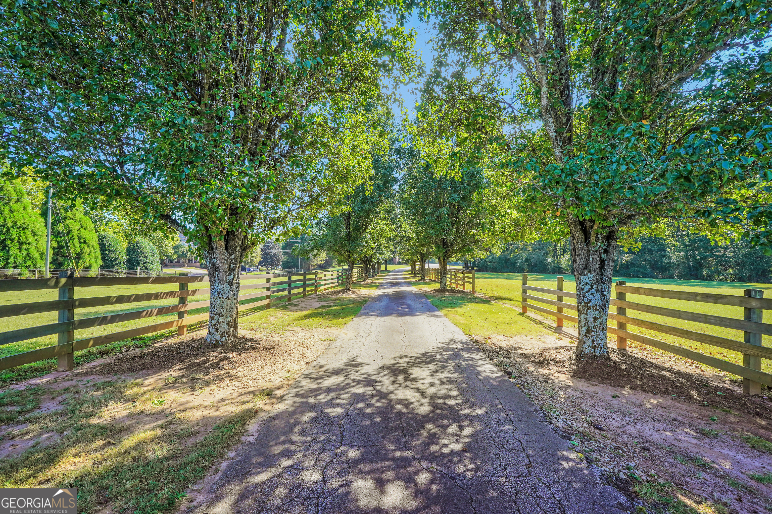 1964 E Lake Road, Mcdonough