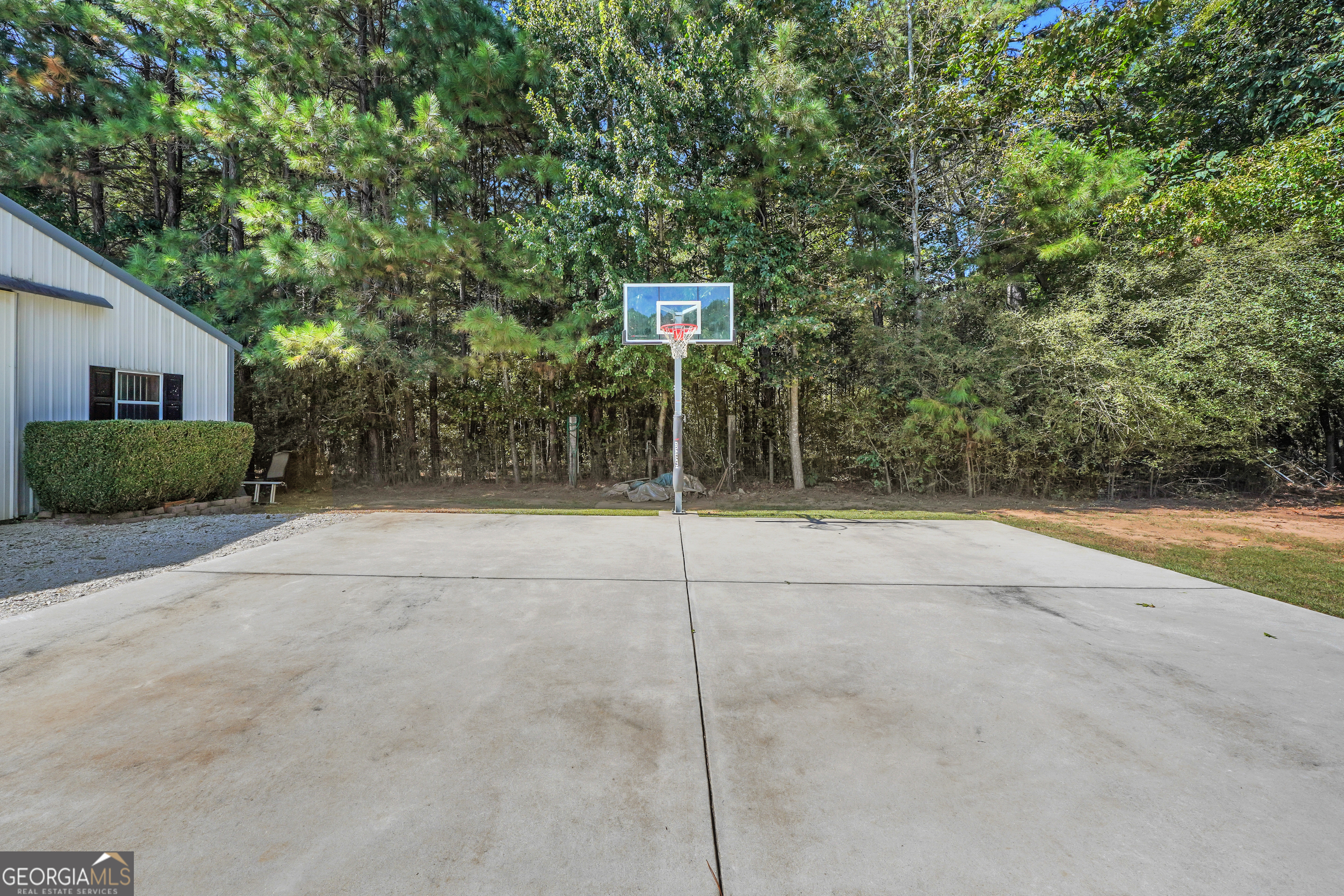 1964 E Lake Road, Mcdonough