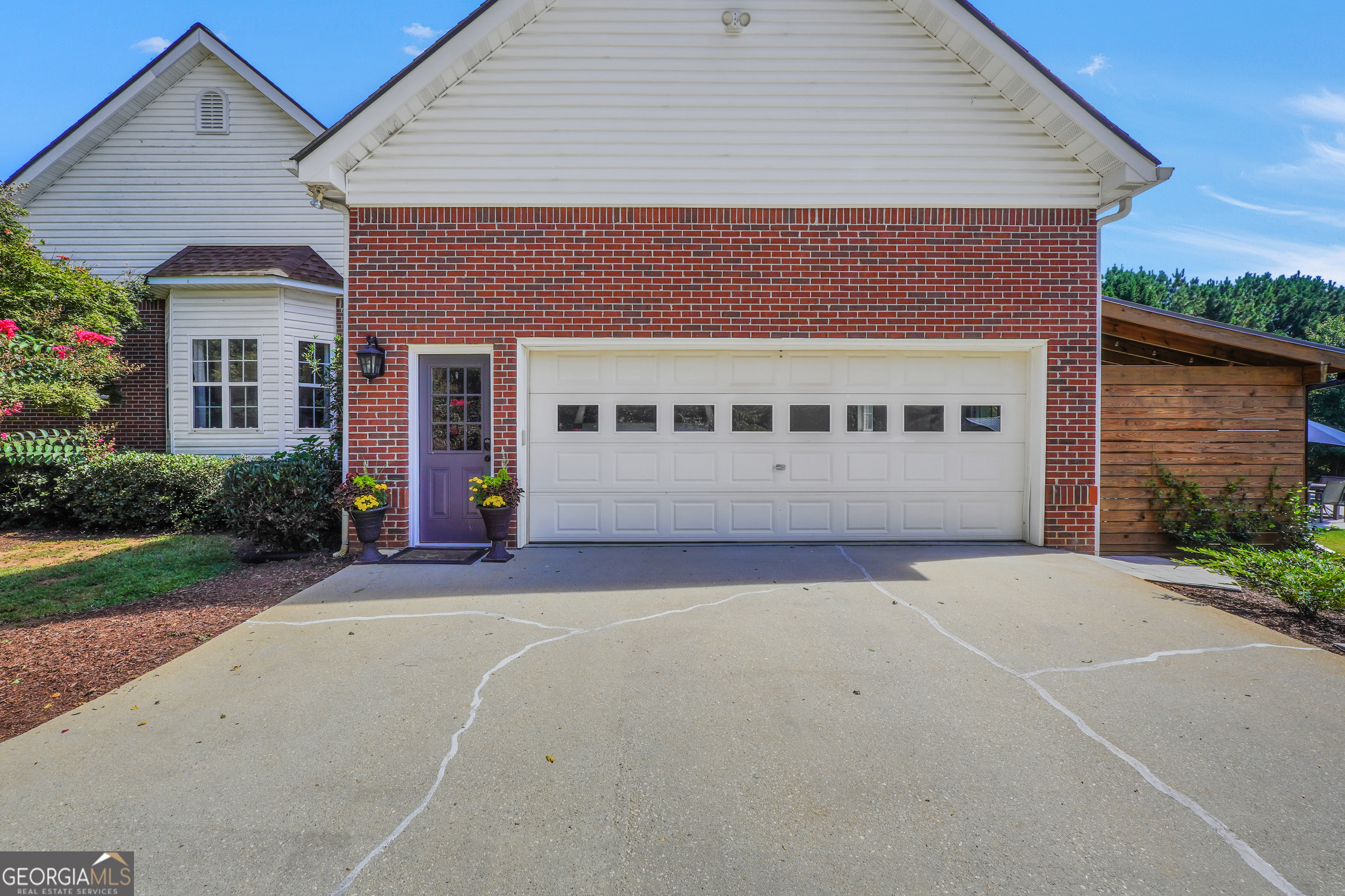1964 E Lake Road, Mcdonough