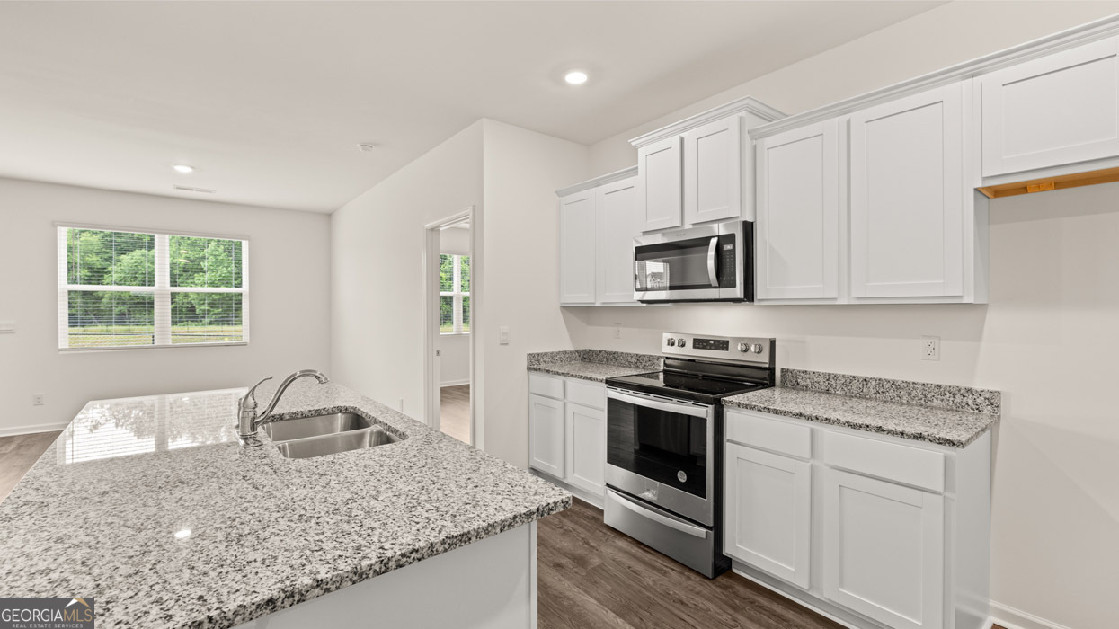 269 Kennelsman Drive, Griffin