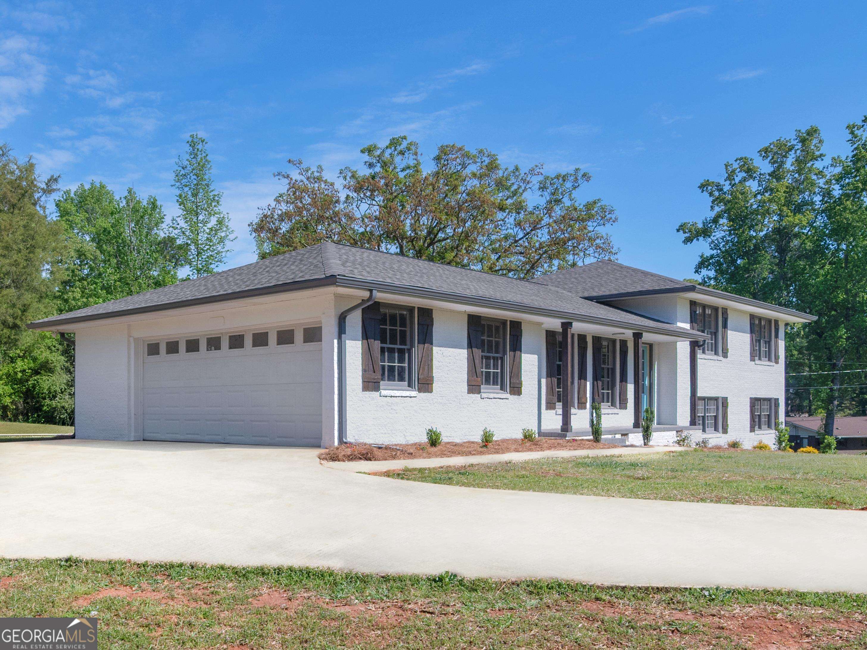 1100 S Green Street, Thomaston