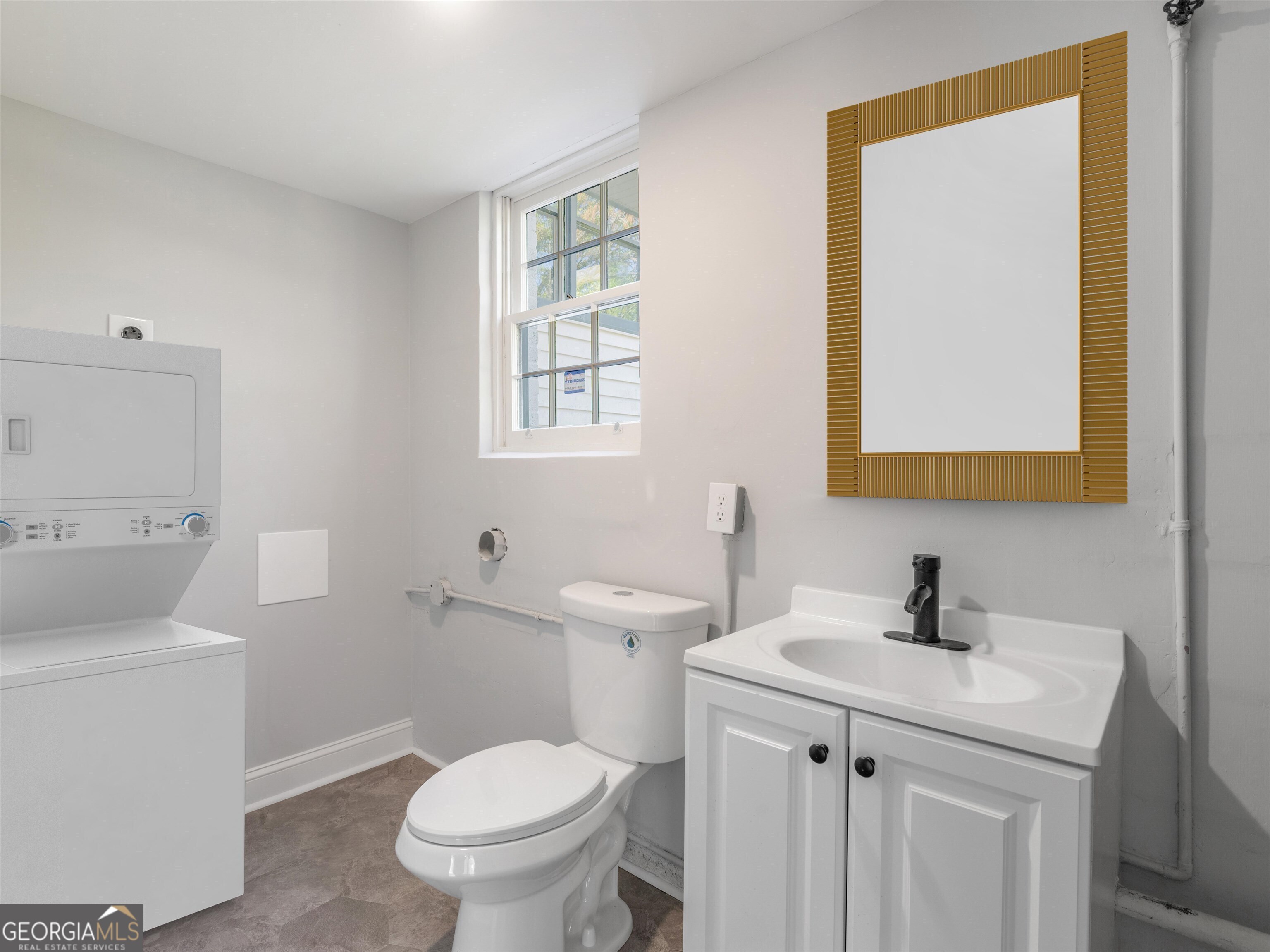 1100 S Green Street, Thomaston