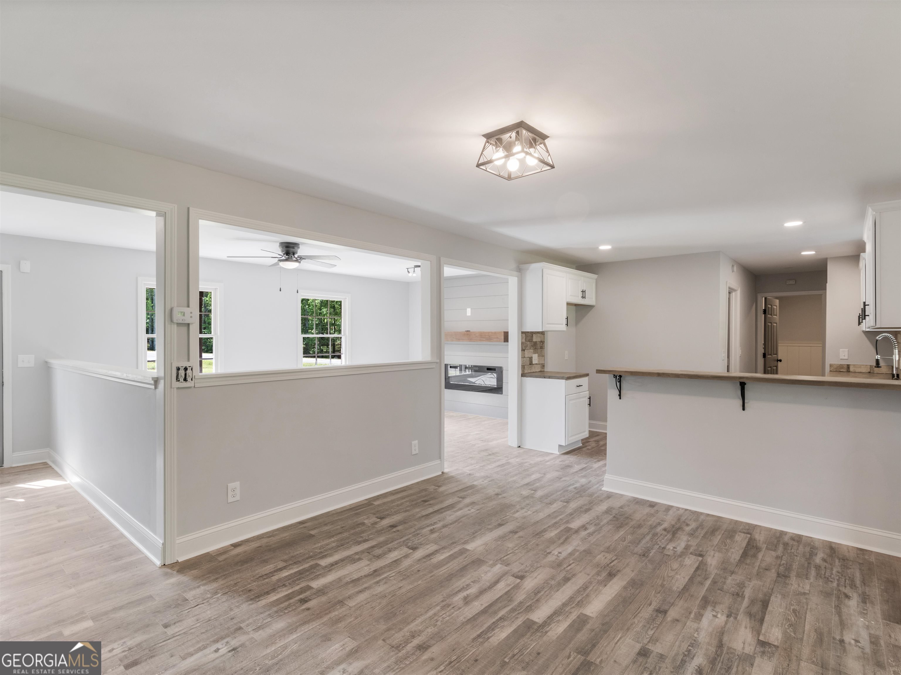 1100 S Green Street, Thomaston