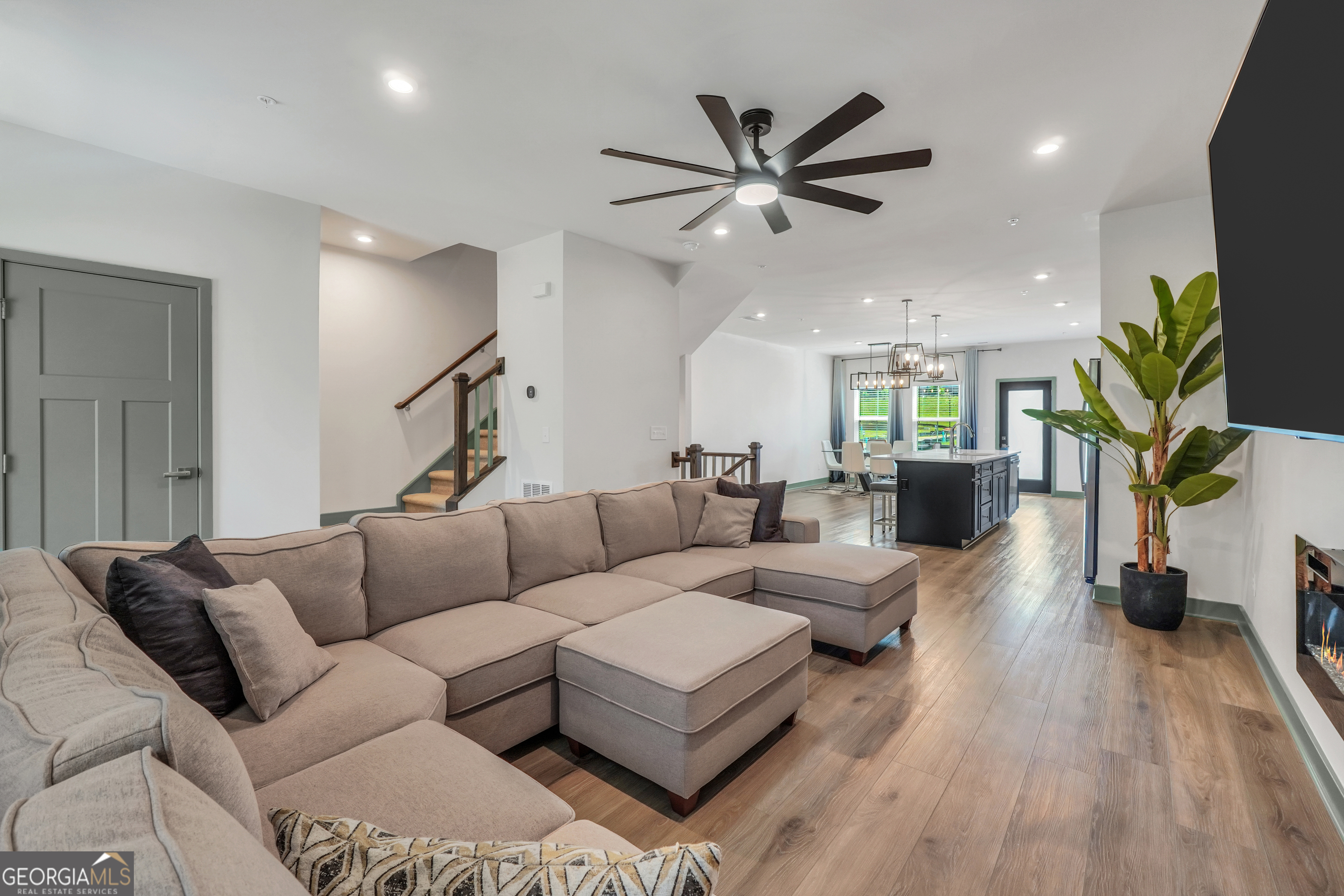 115 Climbing Ivy Circle, Fayetteville