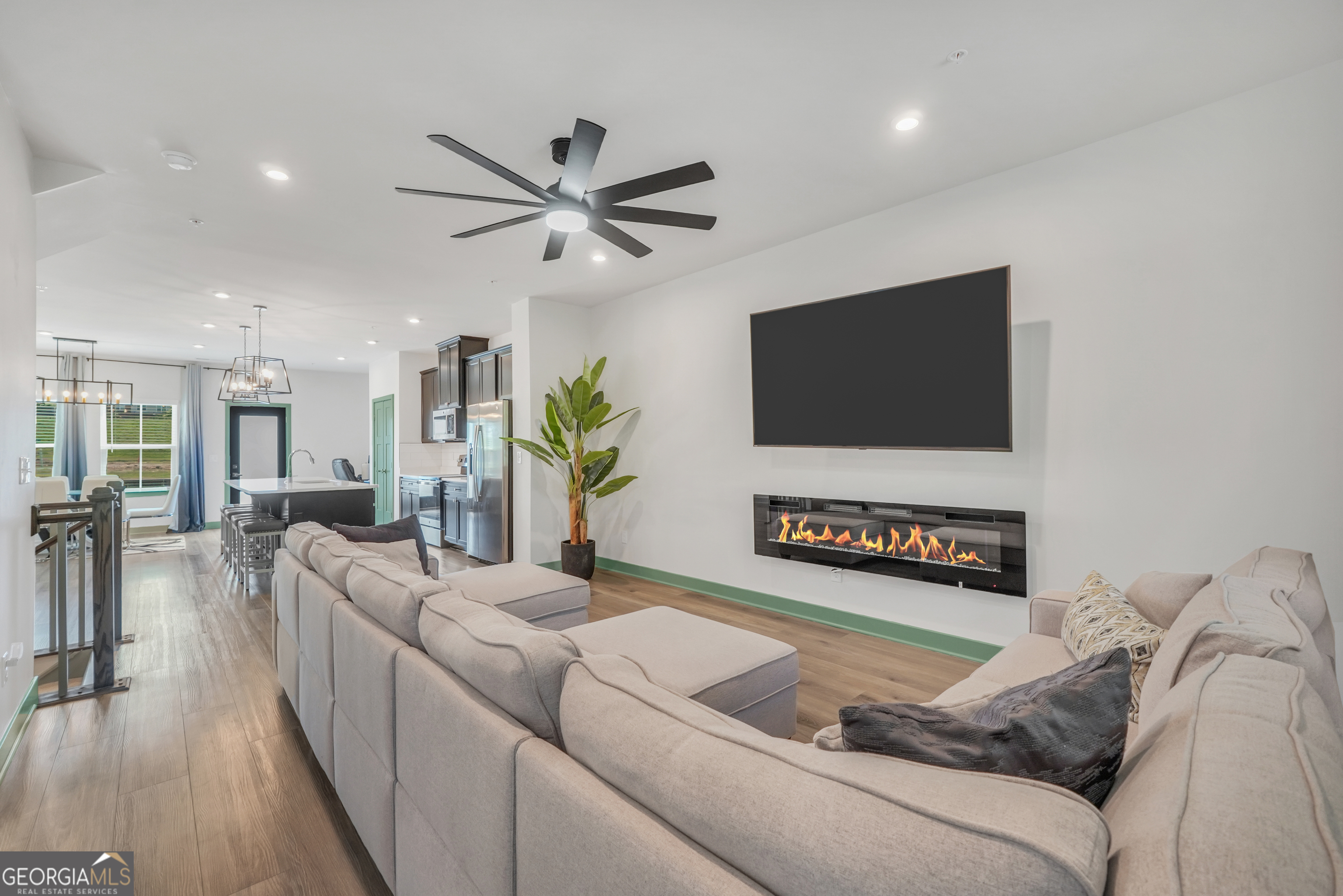 115 Climbing Ivy Circle, Fayetteville