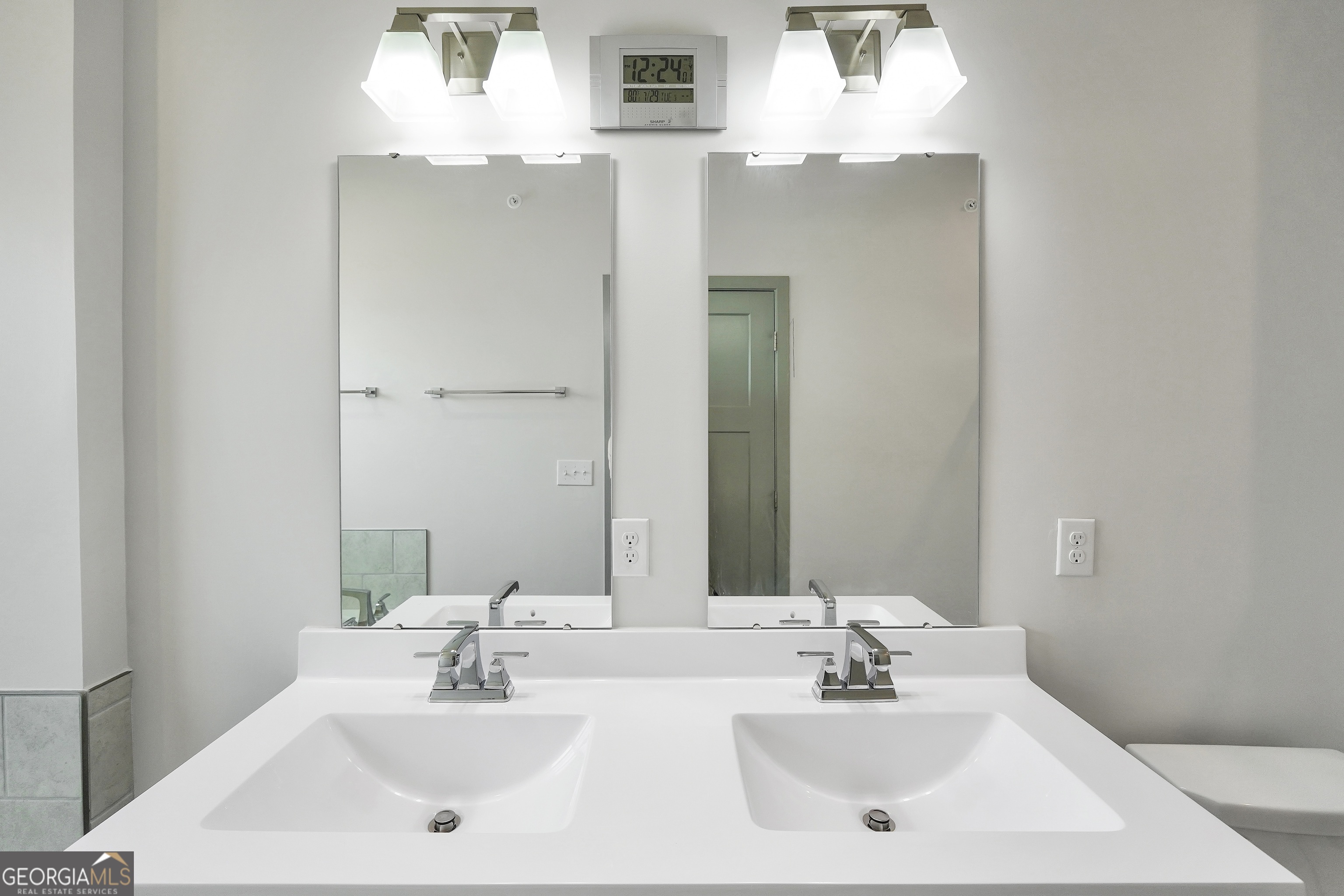 115 Climbing Ivy Circle, Fayetteville