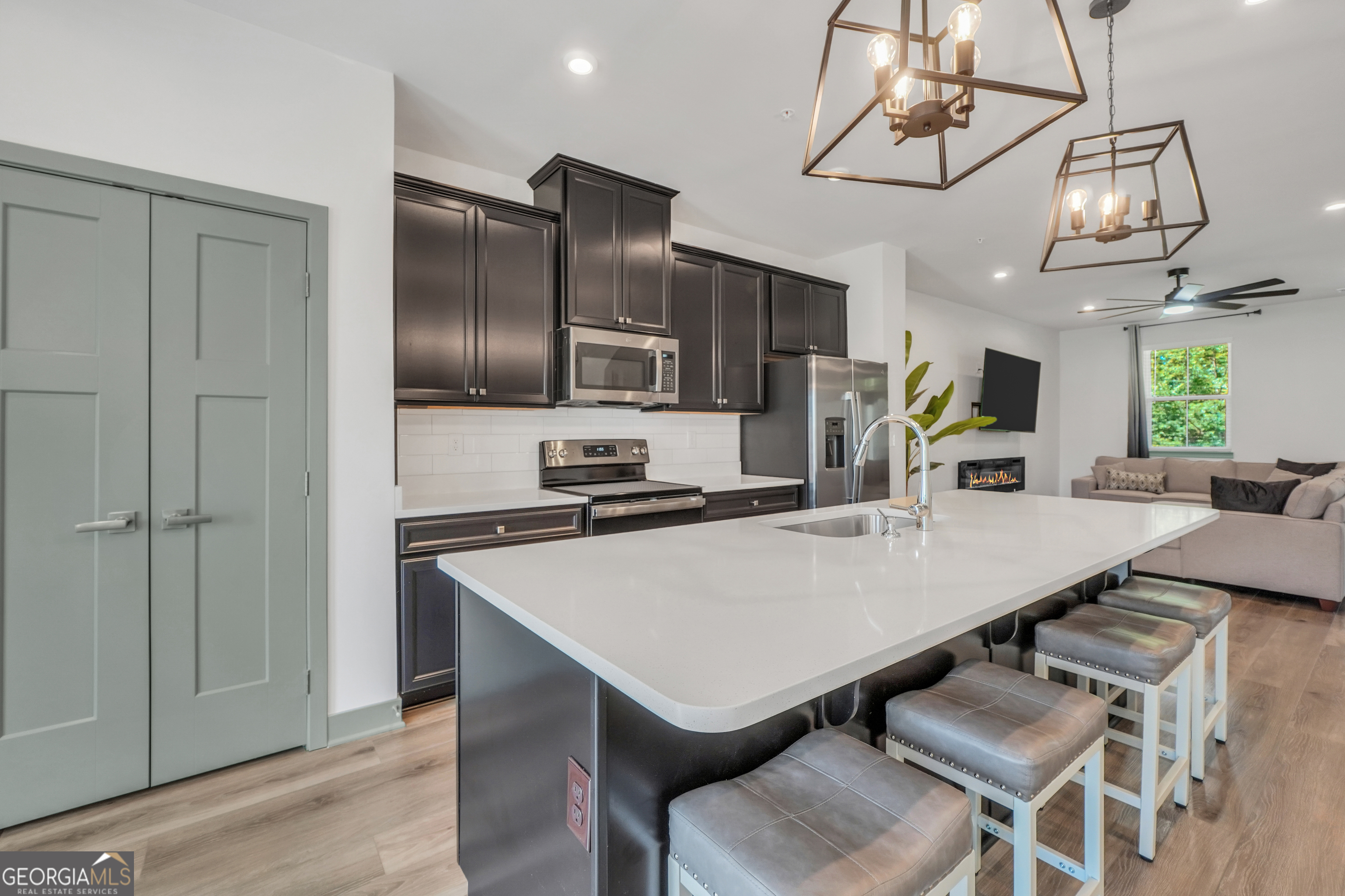 115 Climbing Ivy Circle, Fayetteville