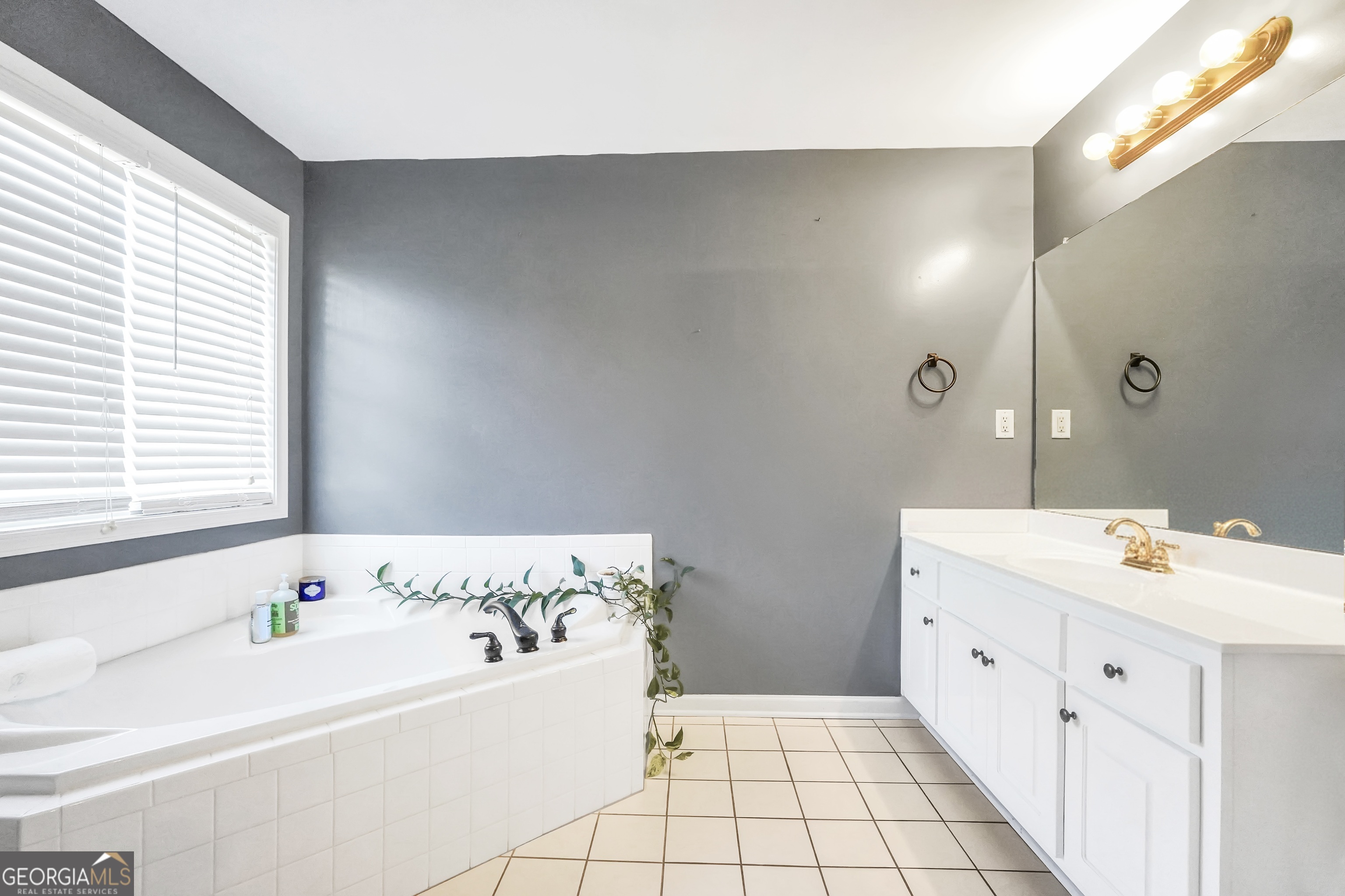 1307 Regatta Way, Mcdonough