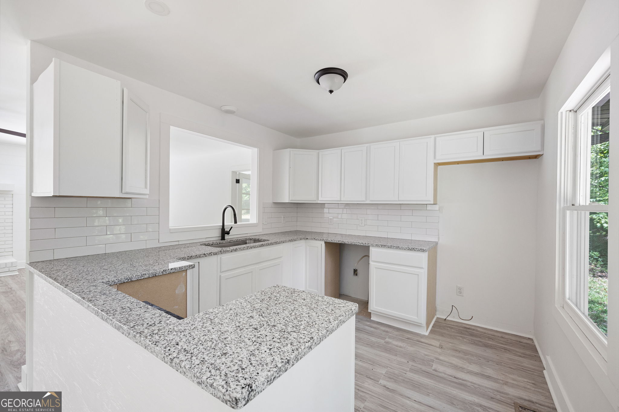 3902 Mulberry Rock Road