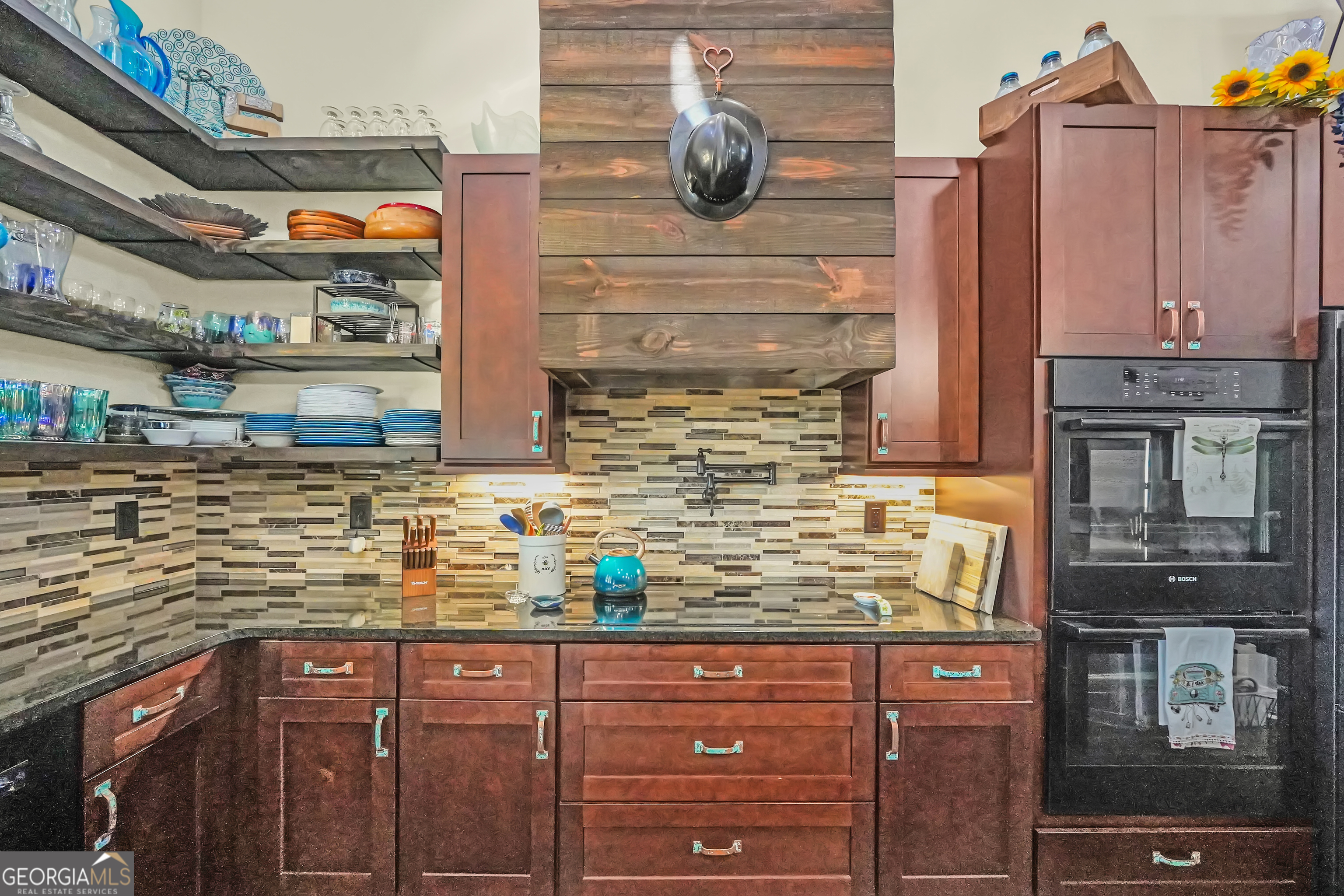 616 Shackelford Road