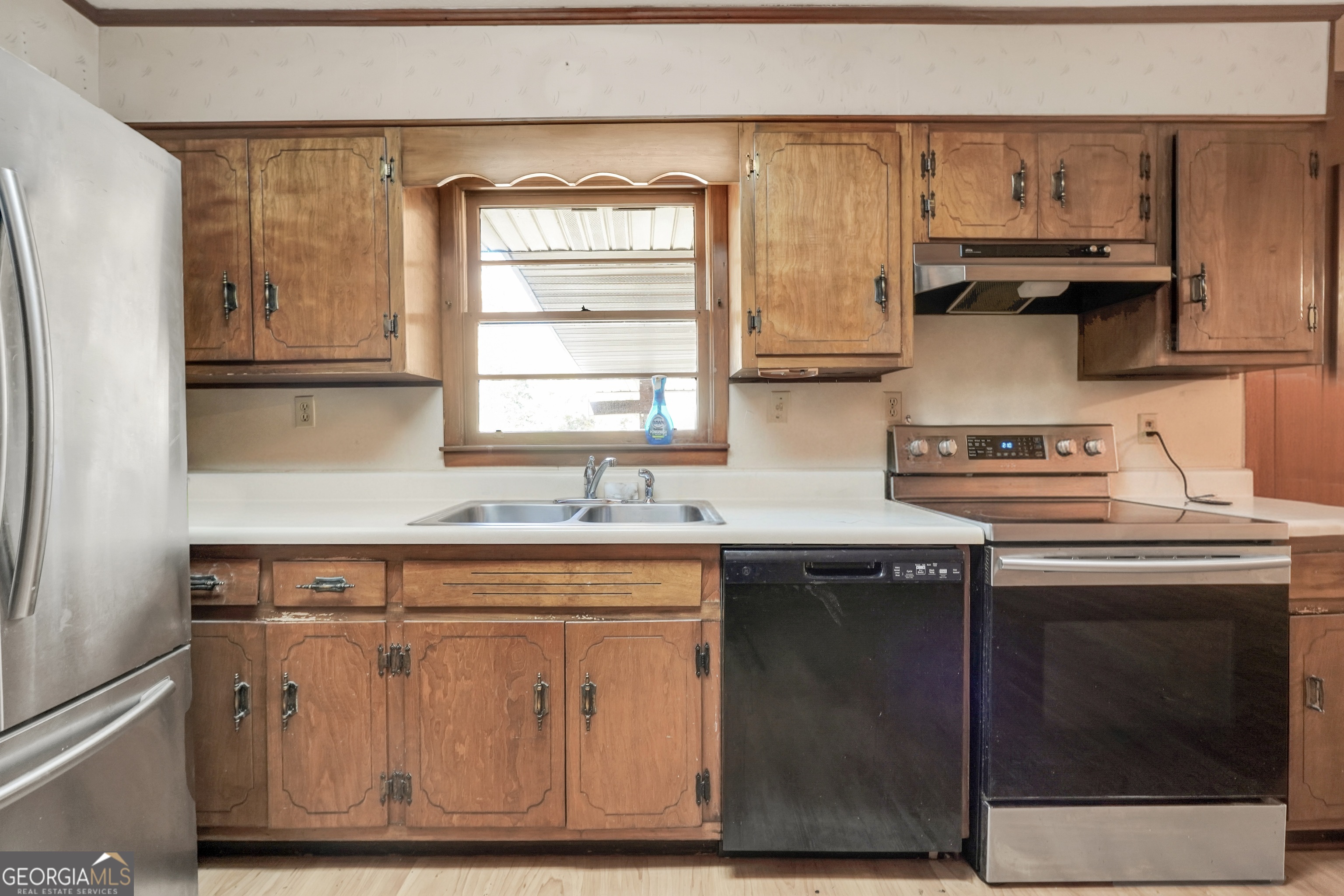 668 Mountain View Drive