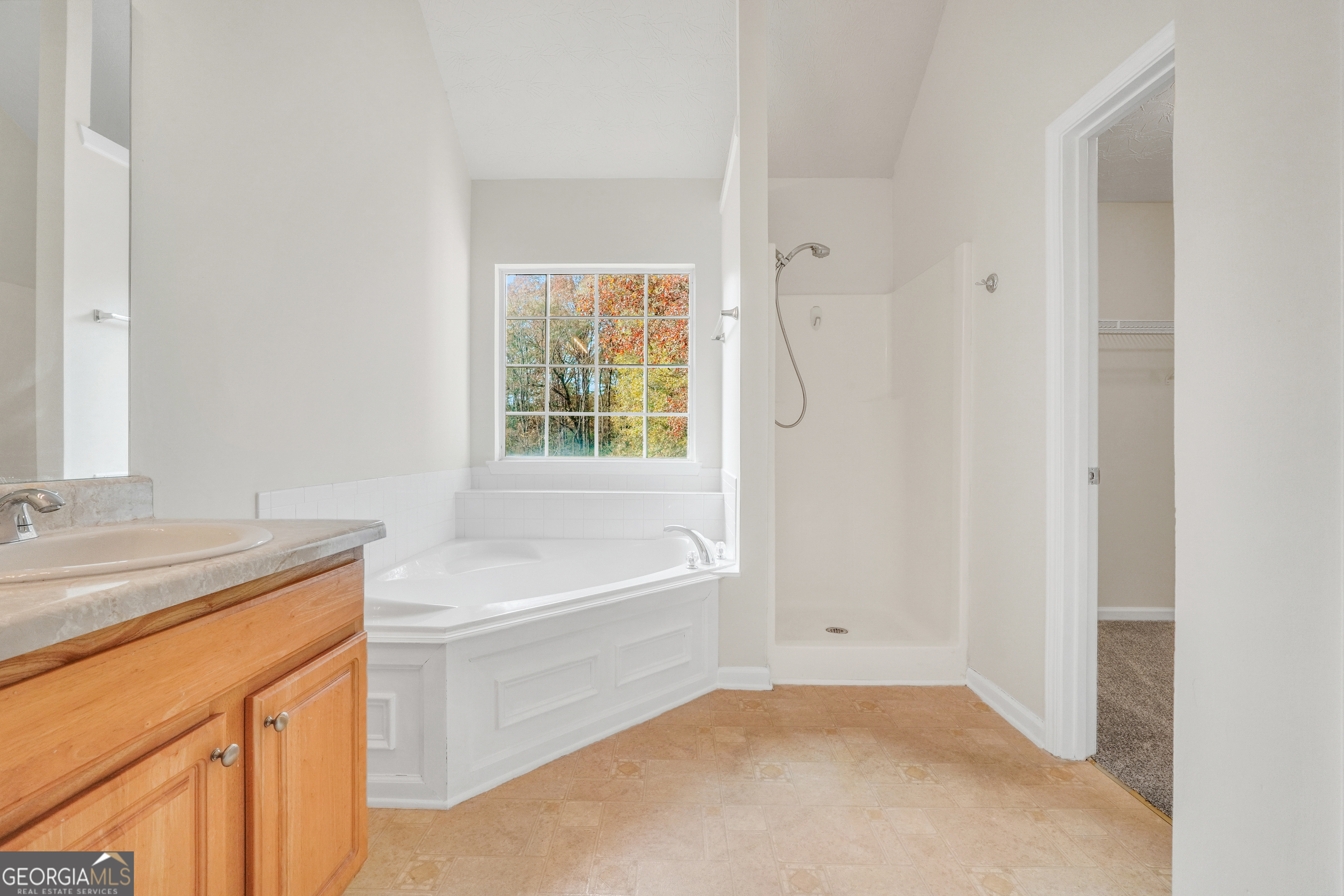 1512 Lincoln Terrace