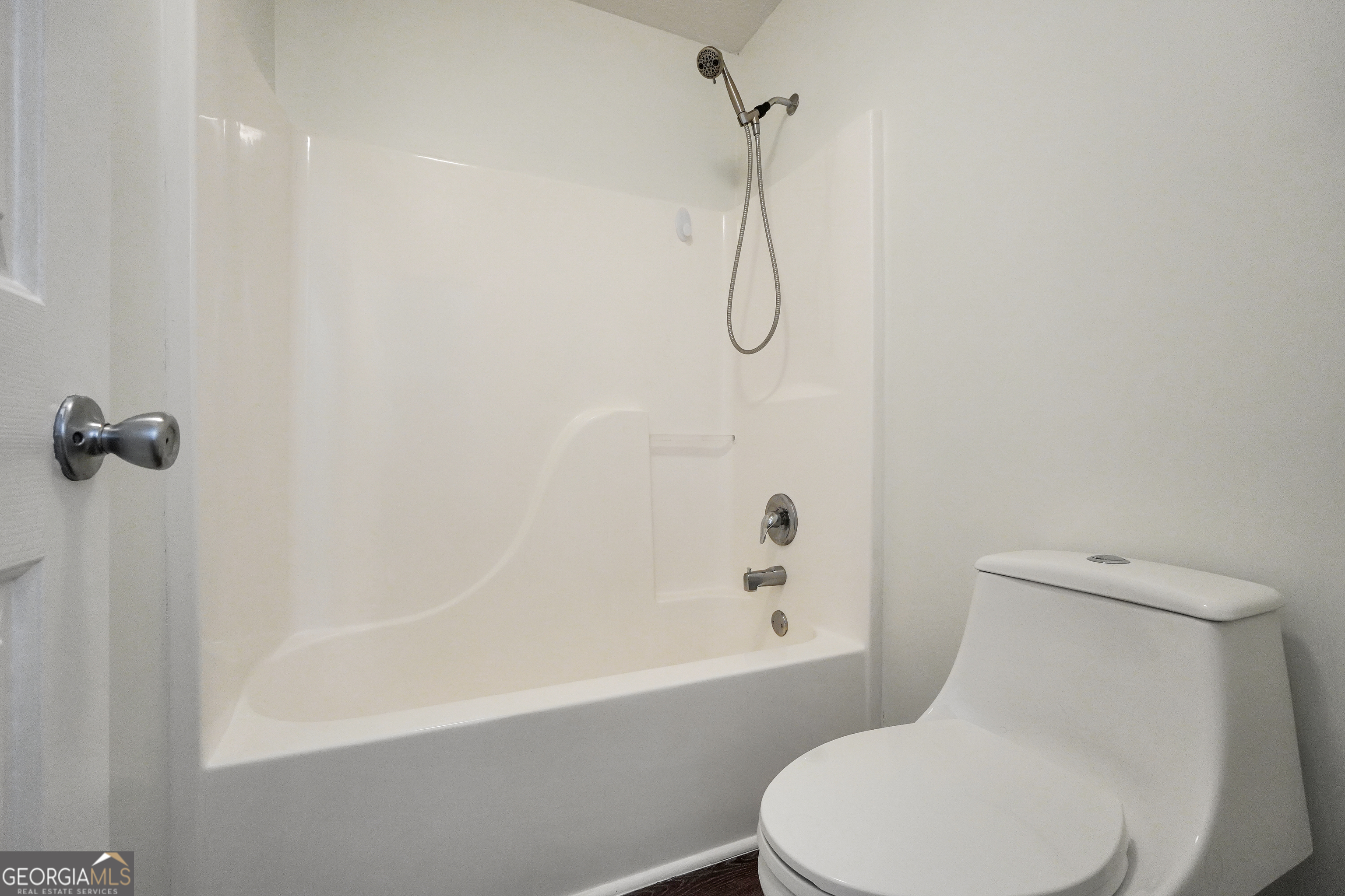 1512 Lincoln Terrace