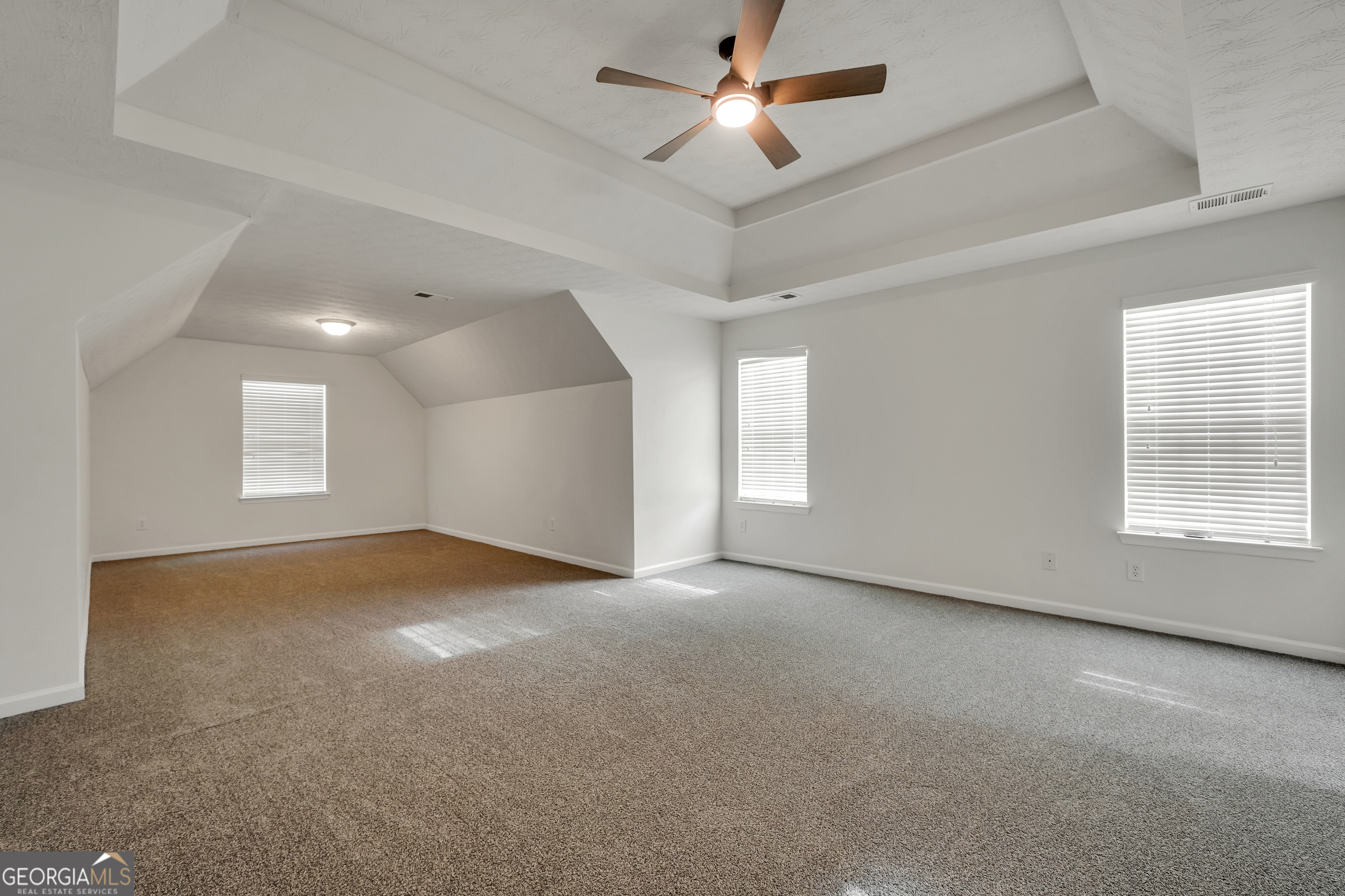 1512 Lincoln Terrace