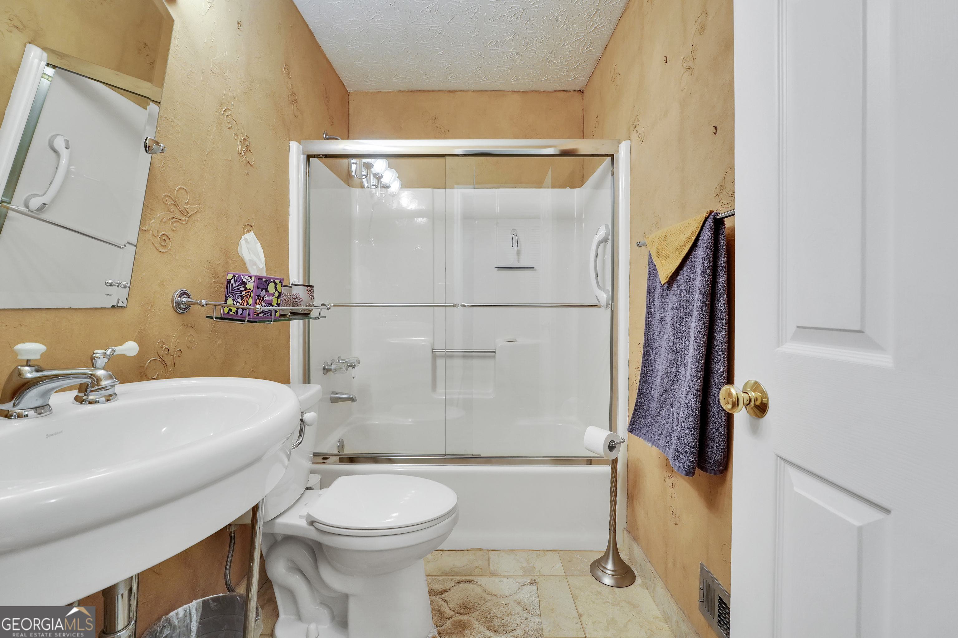 205 Summerfield Lane