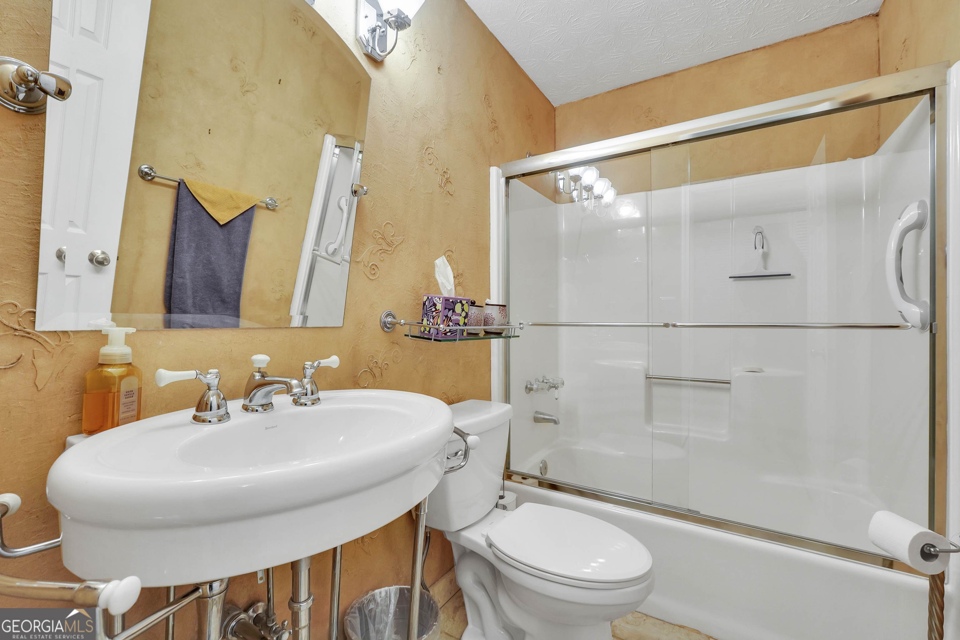 205 Summerfield Lane