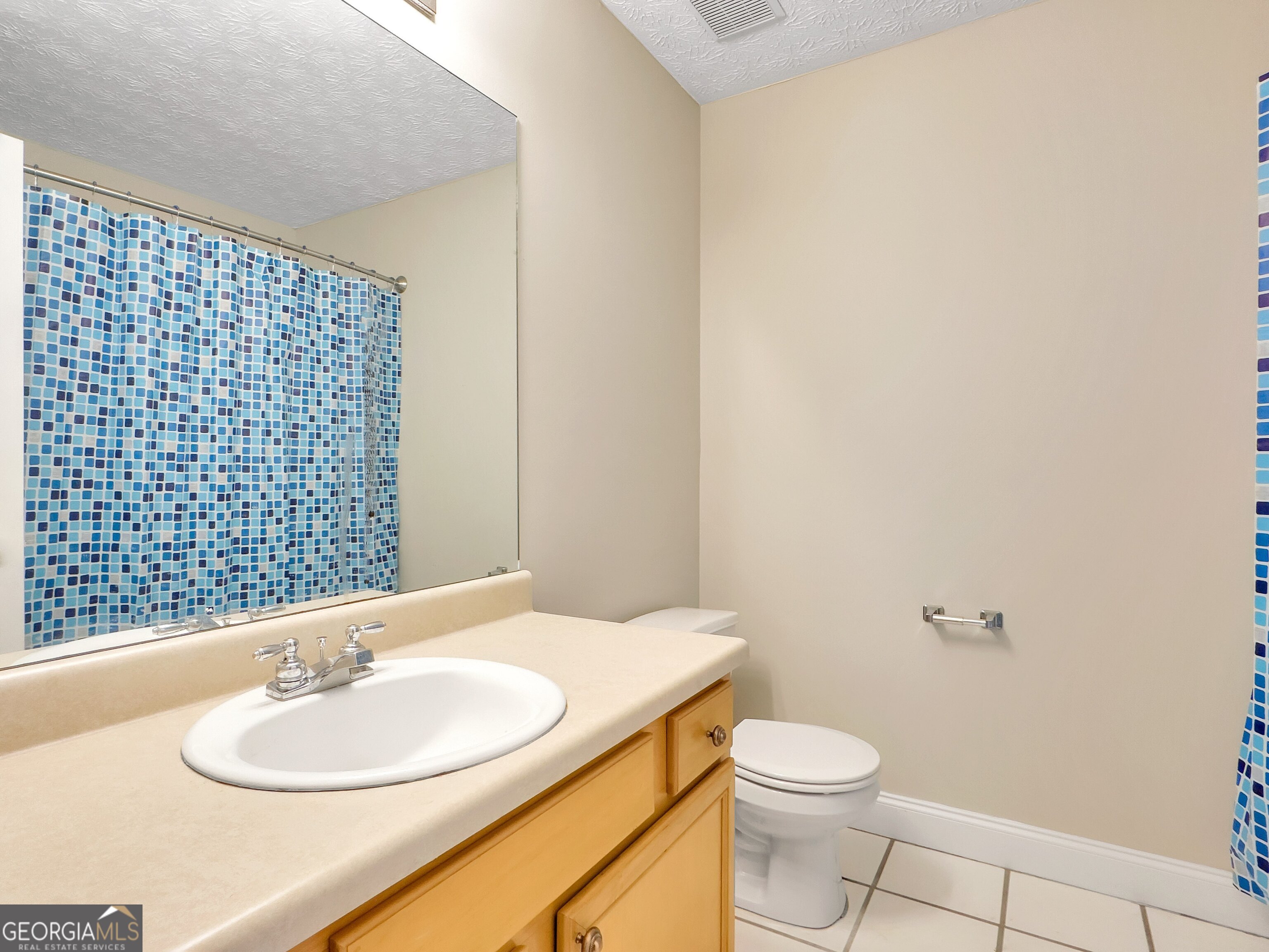 1012 Gloria Grand Boulevard