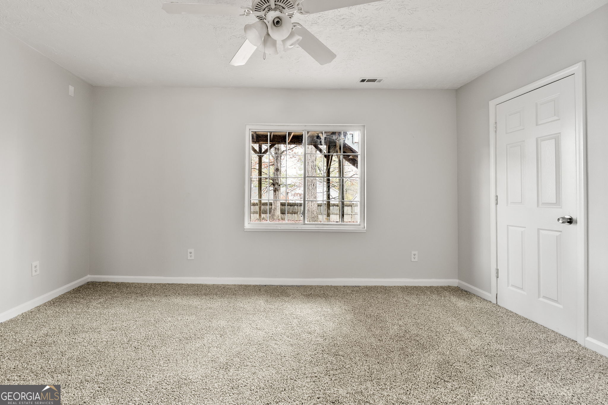 628 Fieldcrest Drive