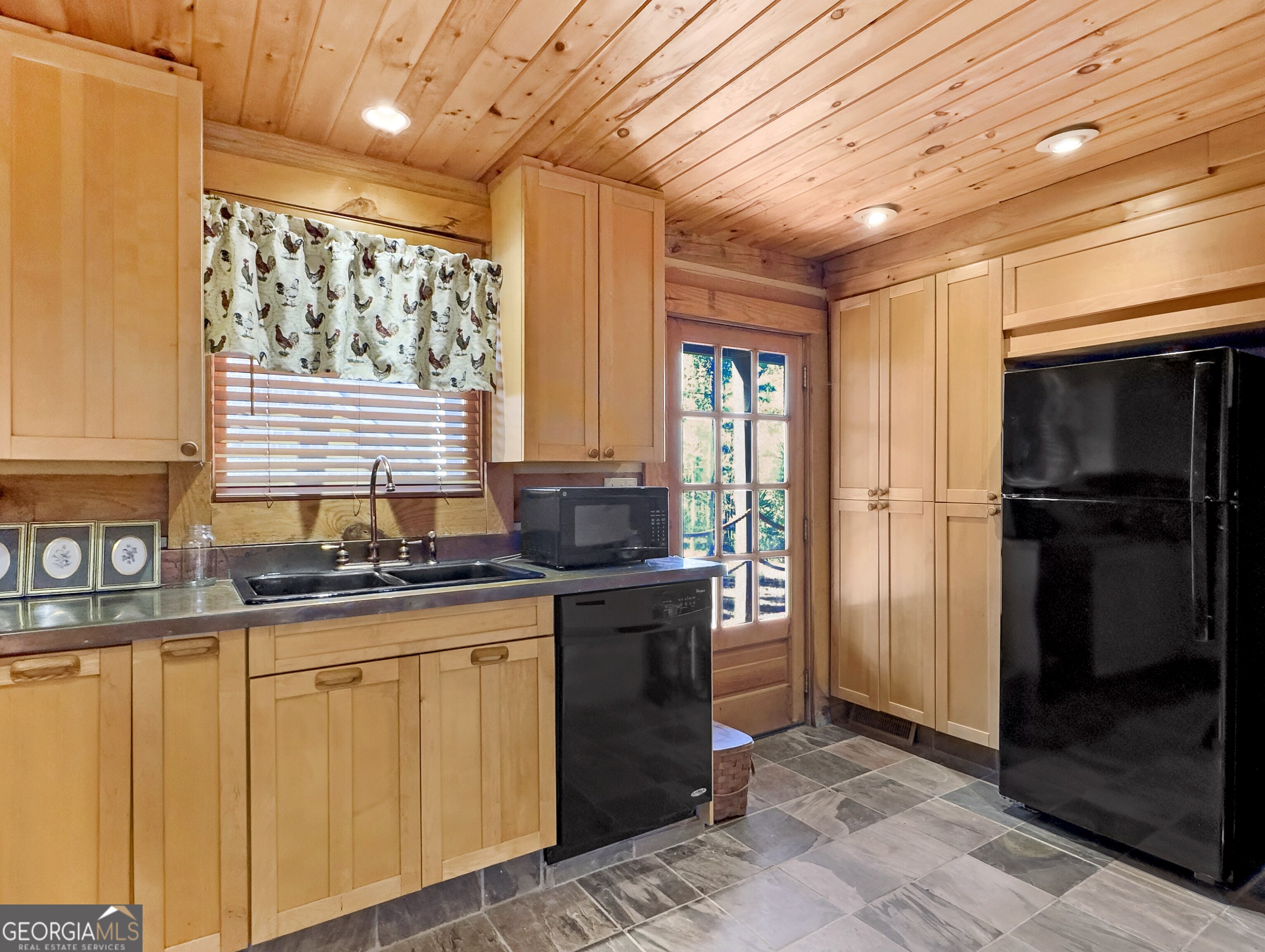 469 Chick-A-Dee Court