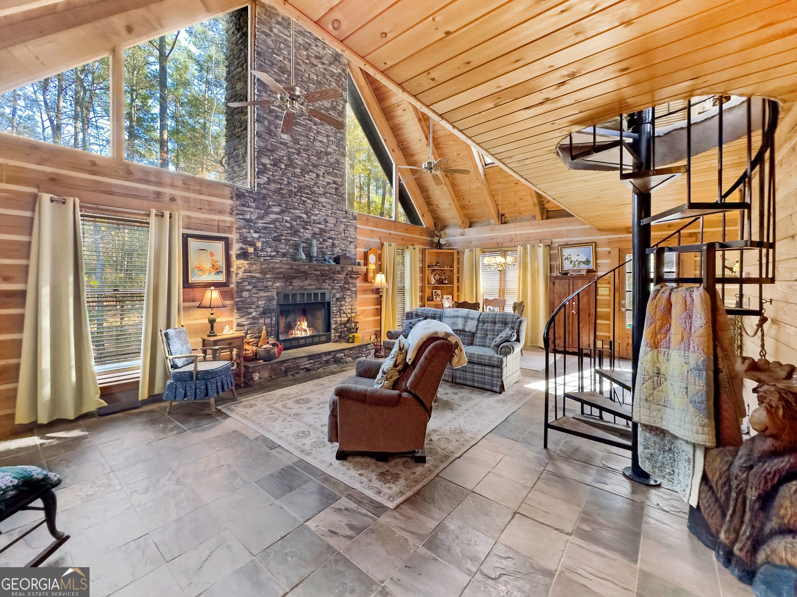 469 Chick-A-Dee Court