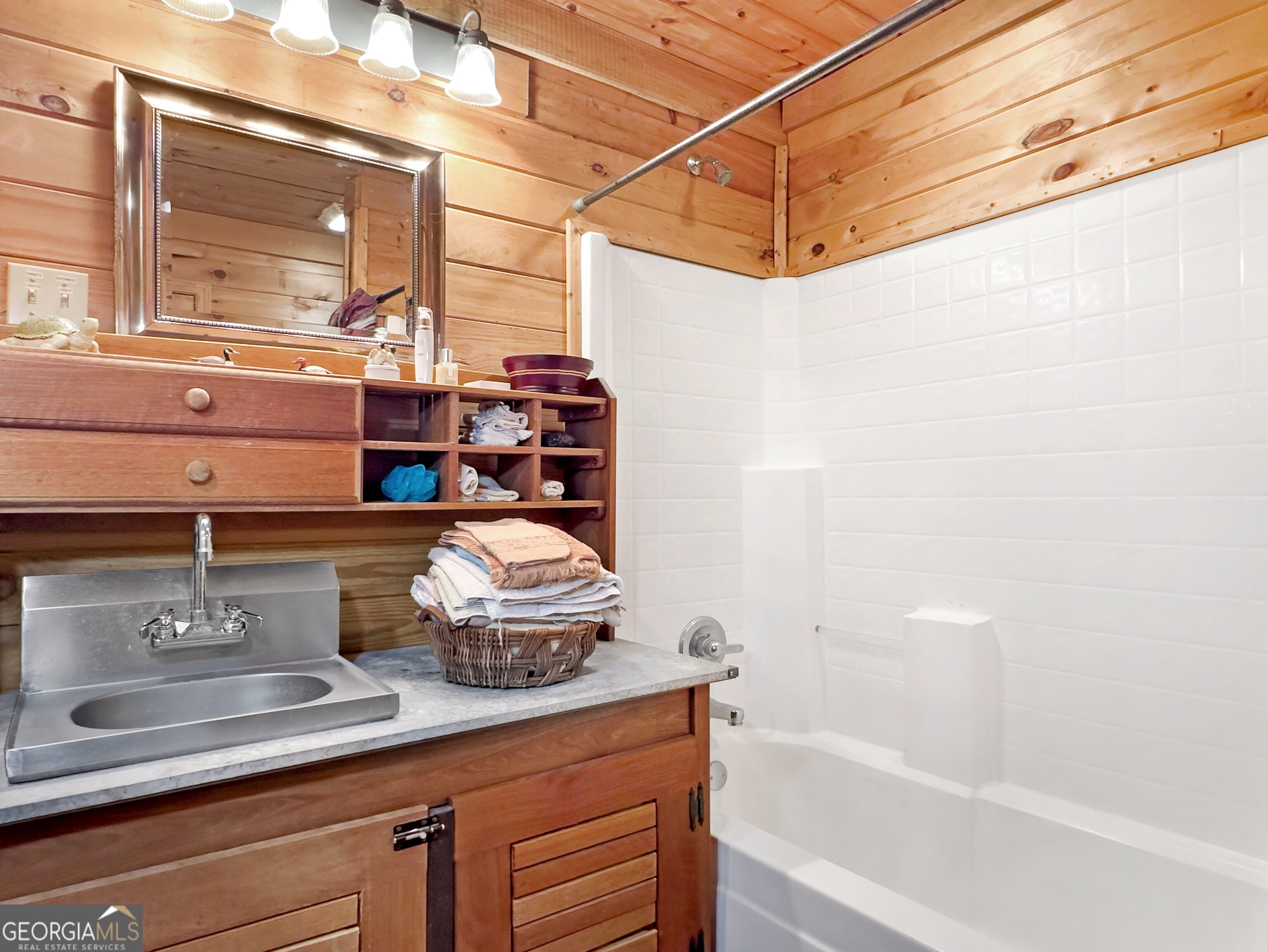 469 Chick-A-Dee Court