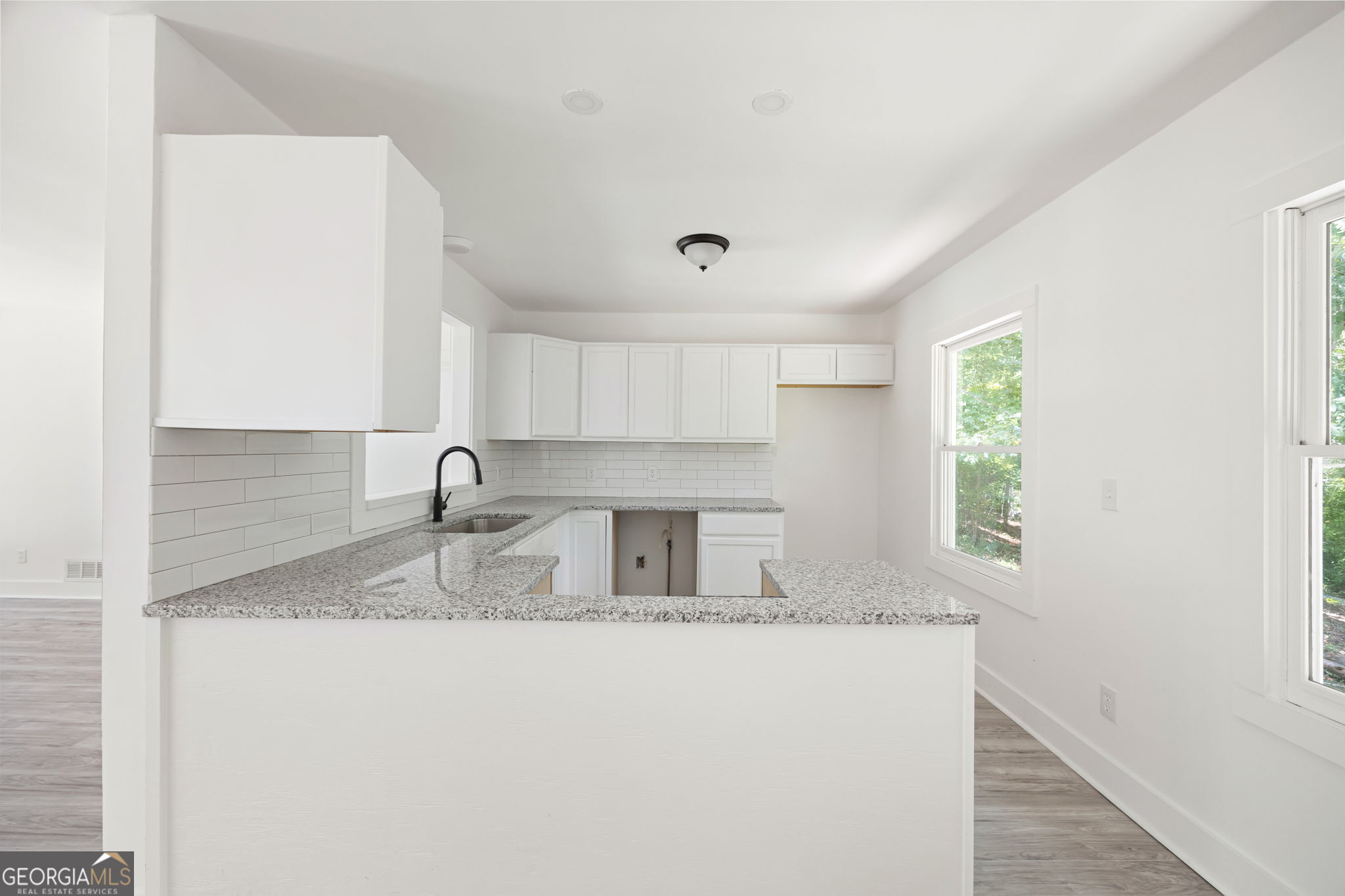 3902 Mulberry Rock Road