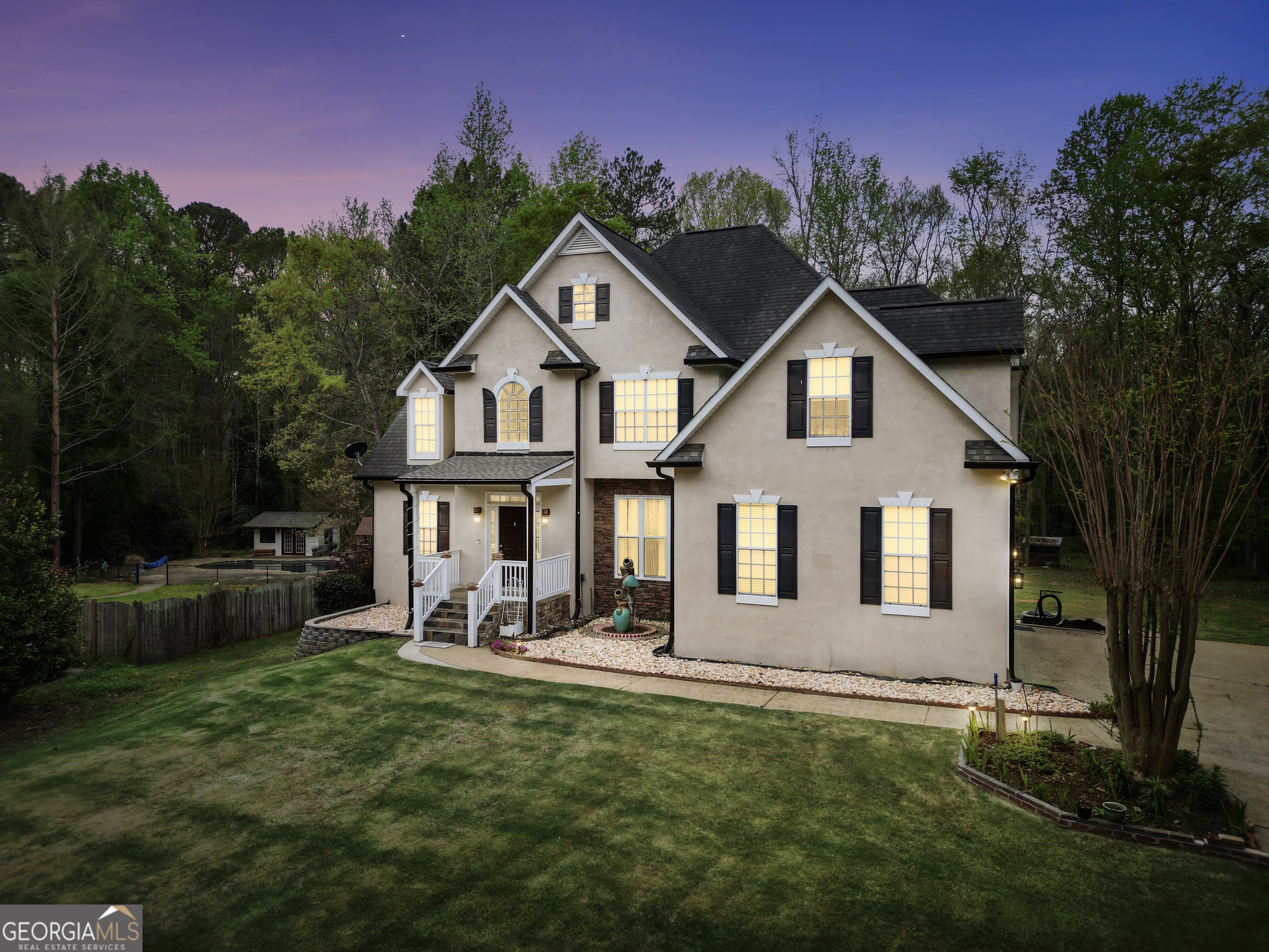 70 Barrington Farms Court