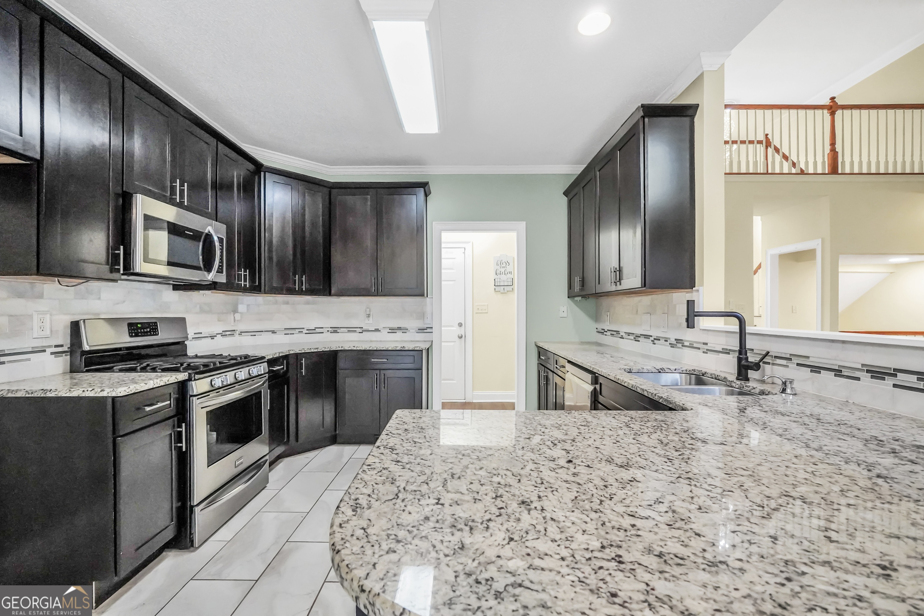 70 Barrington Farms Court