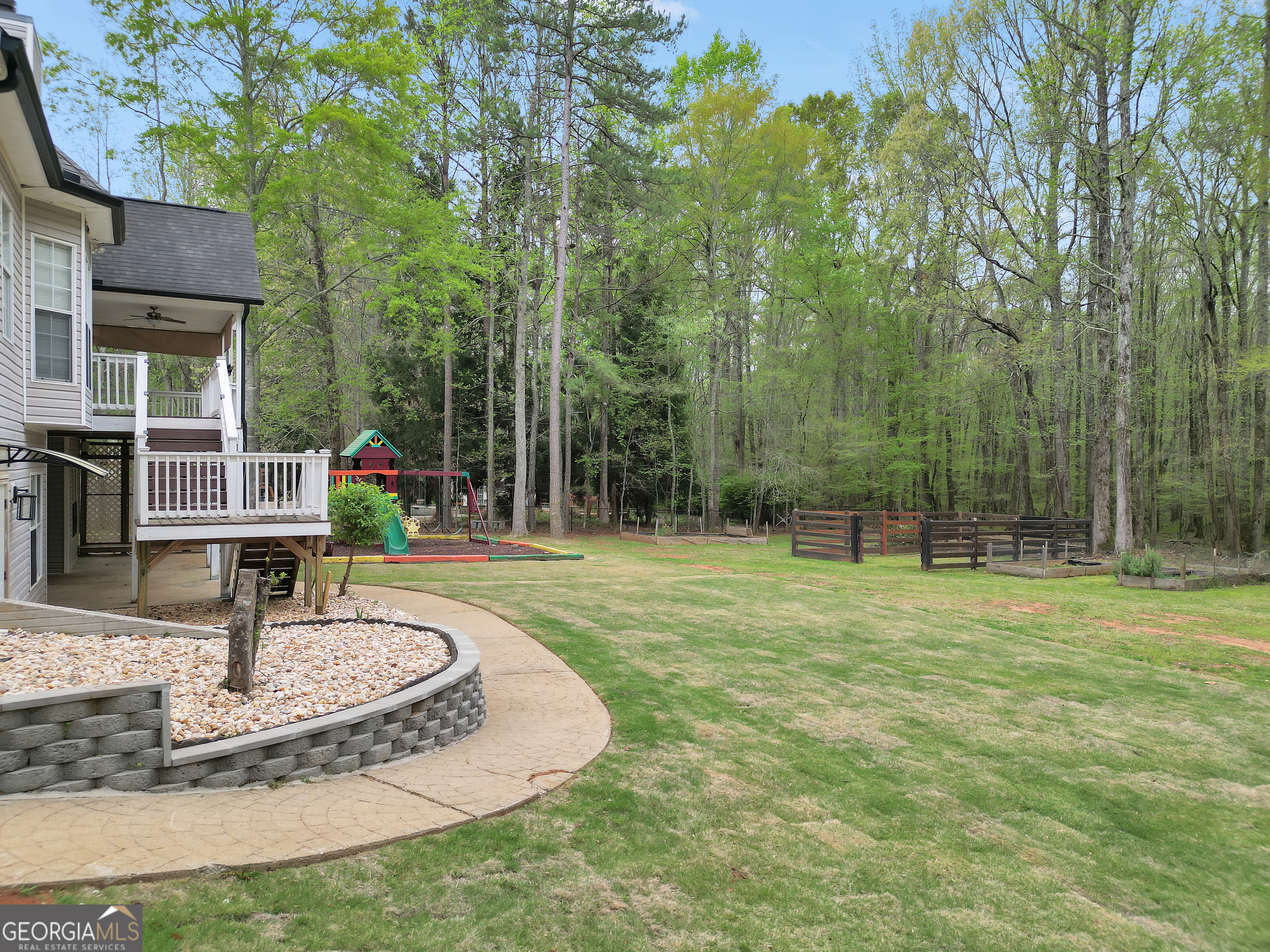 70 Barrington Farms Court