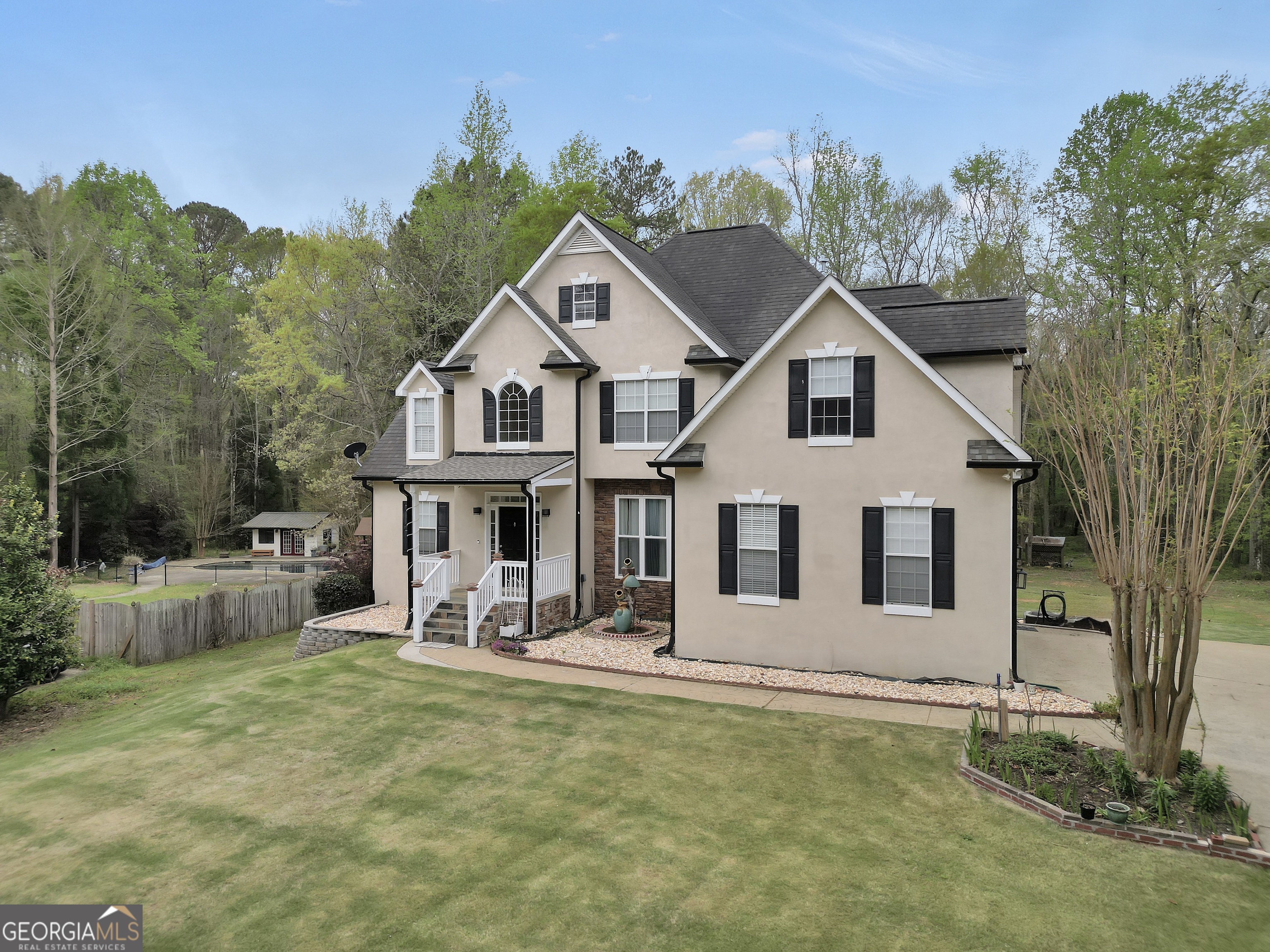 70 Barrington Farms Court