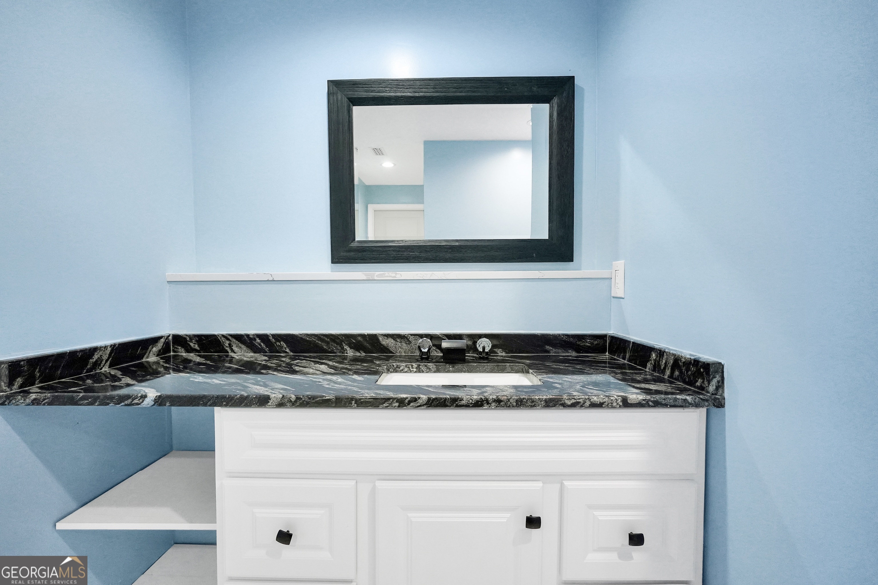 70 Barrington Farms Court